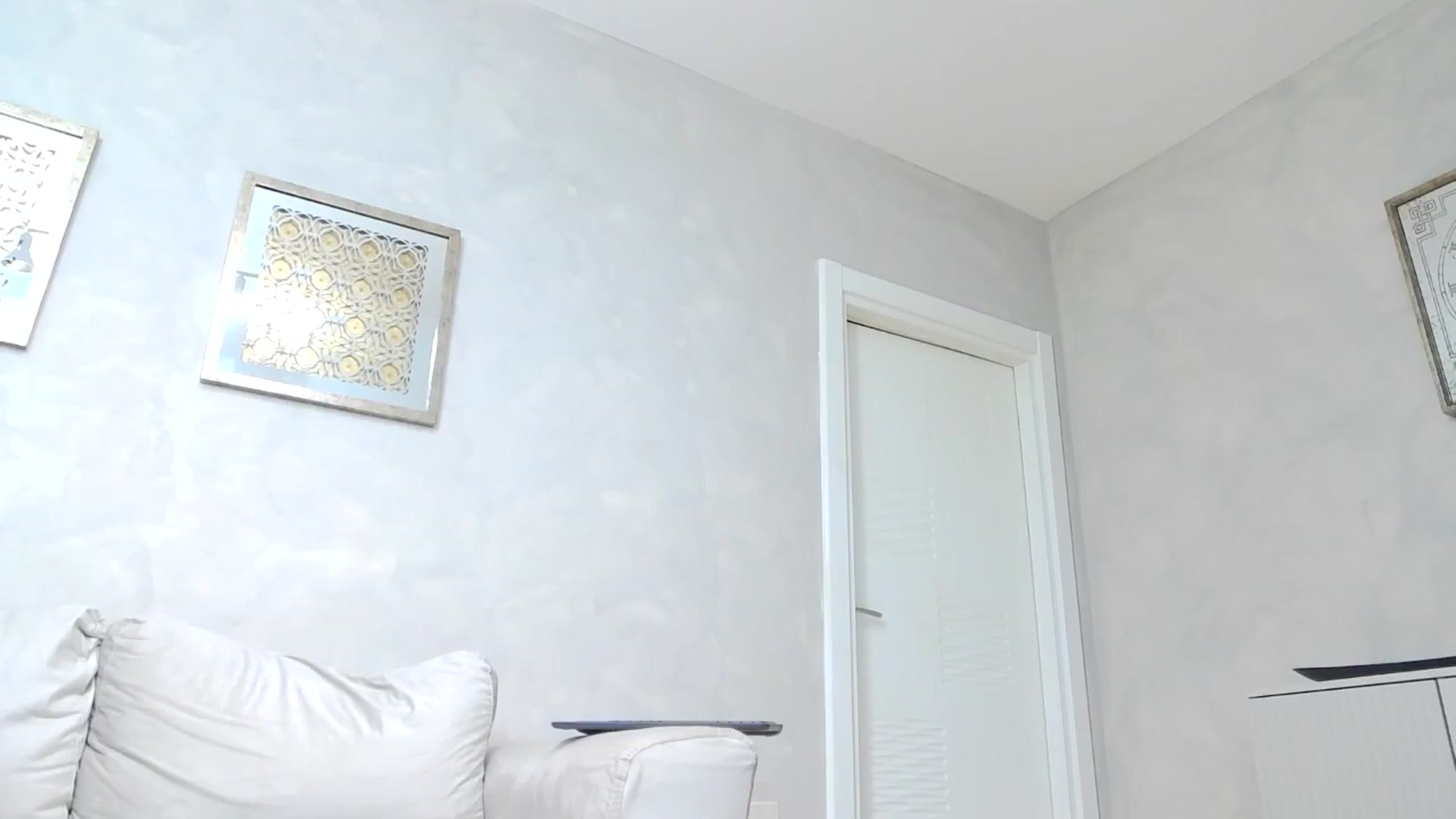 Gallery image thumbnail from Bethierussell's myfreecams stream on, 02/20/2025, 24:01 image 18 of 20