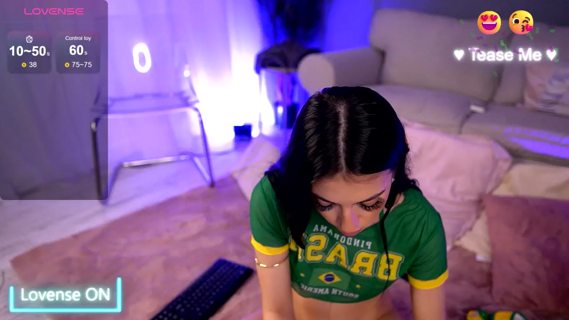 Gallery image thumbnail from BetsyGonzale's myfreecams stream on, 04/11/2025, 11:15 image 10 of 20