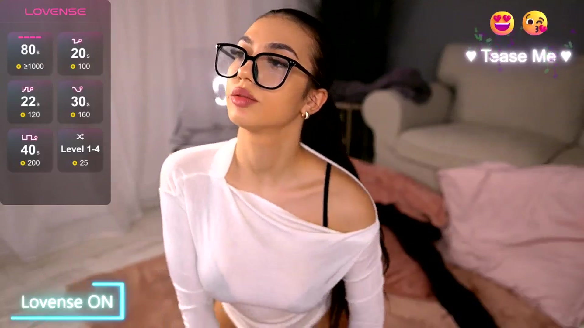 Gallery image thumbnail from BetsyGonzale's myfreecams stream on, 04/13/2025, 08:12 image 17 of 20