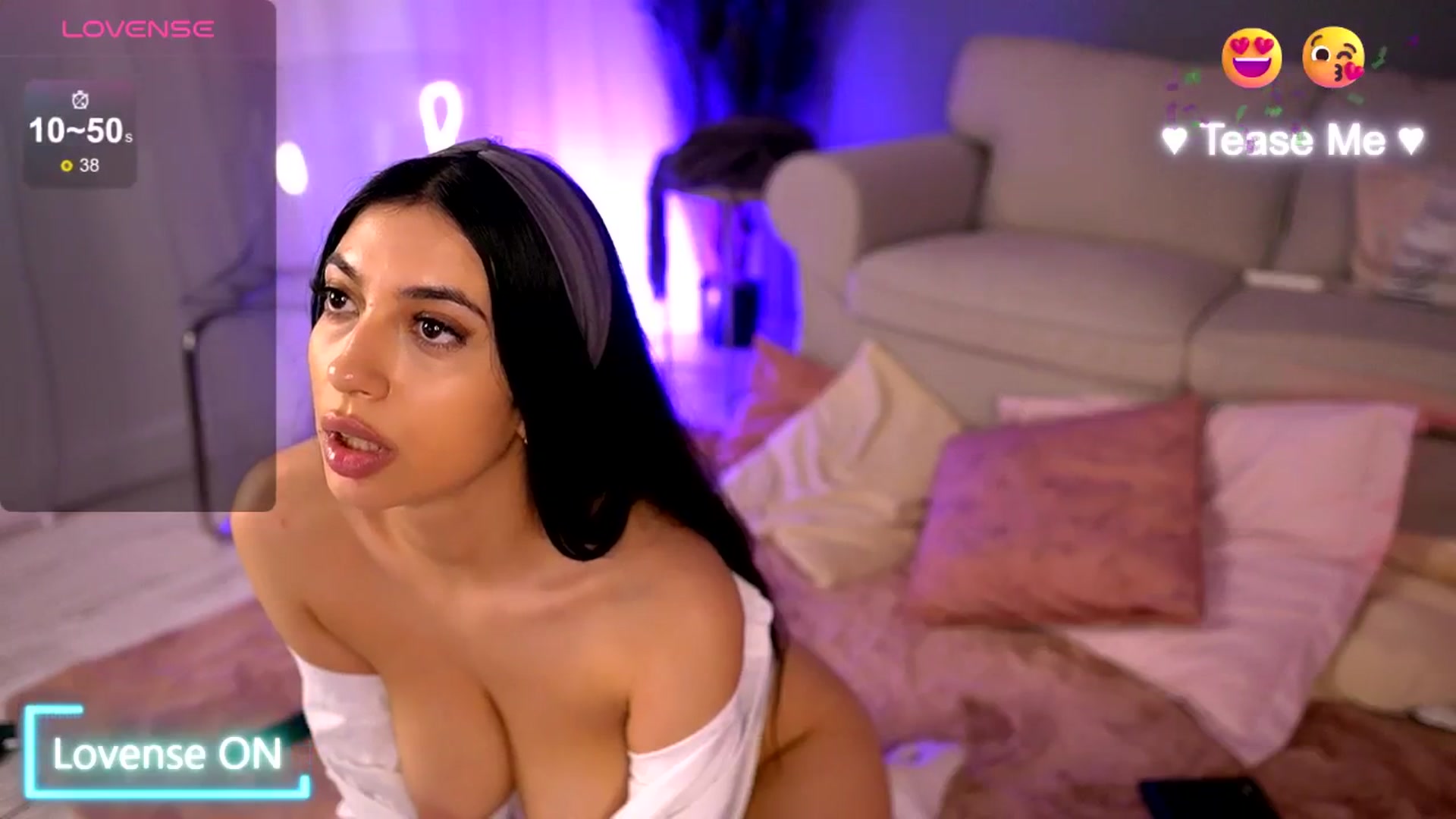 Gallery image thumbnail from BetsyGonzale's myfreecams stream on, 04/23/2025, 12:57 image 8 of 20