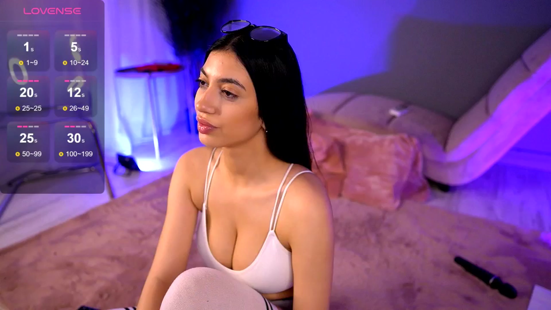 Gallery image thumbnail from BetsyGonzale's myfreecams stream on, 05/02/2025, 08:11 image 16 of 20