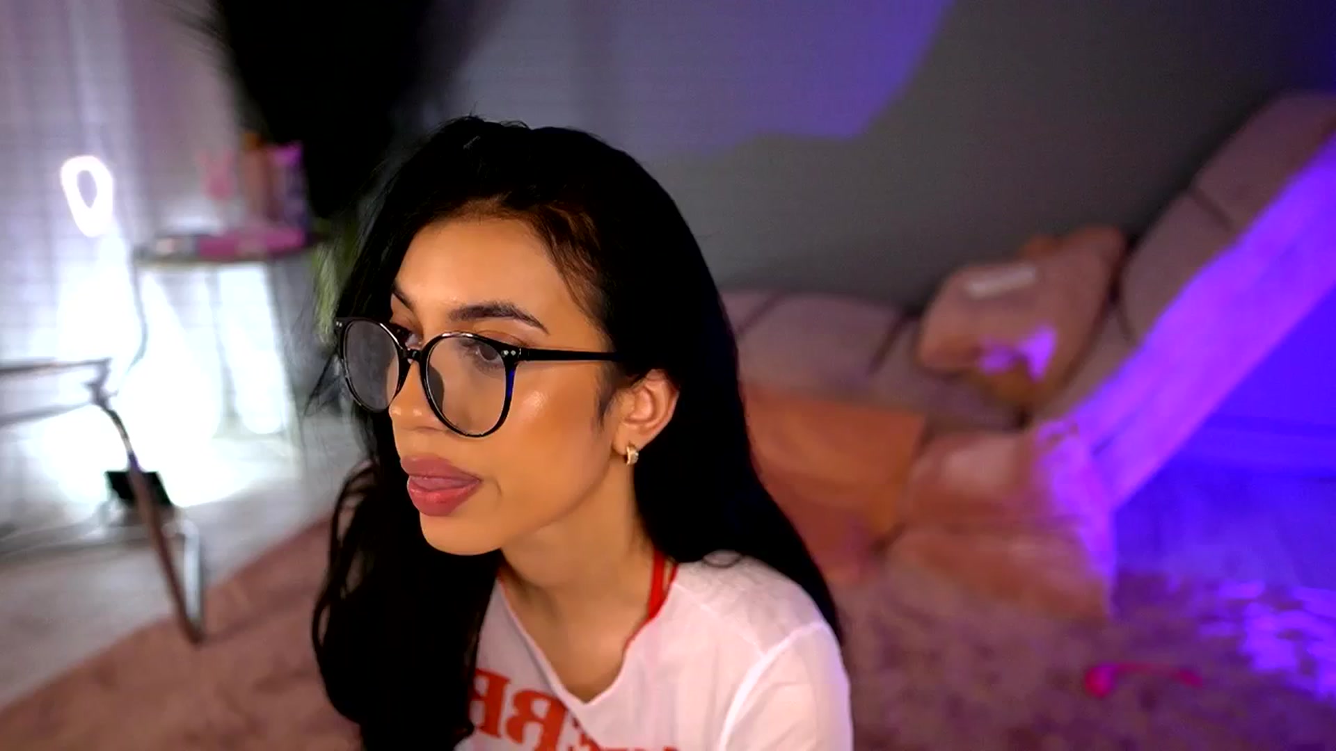 Gallery image thumbnail from BetsyGonzale's myfreecams stream on, 05/20/2025, 11:07 image 1 of 20