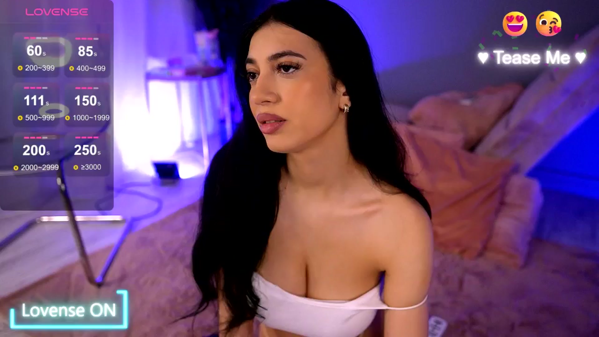 Gallery image thumbnail from BetsyGonzale's myfreecams stream on, 05/26/2025, 08:26 image 13 of 20