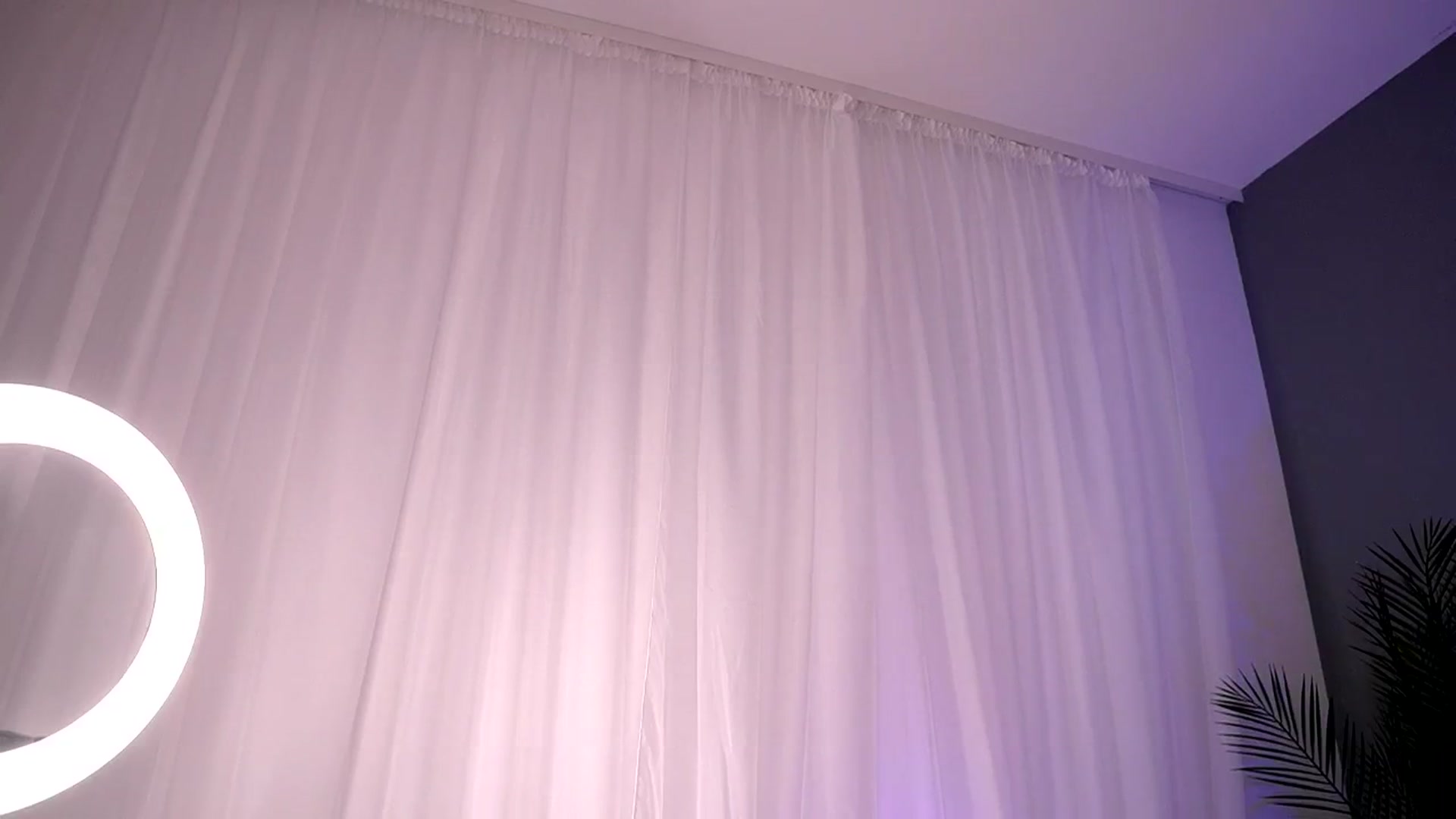 Gallery image thumbnail from BetsyGonzale's myfreecams stream on, 06/10/2025, 07:50 image 15 of 20