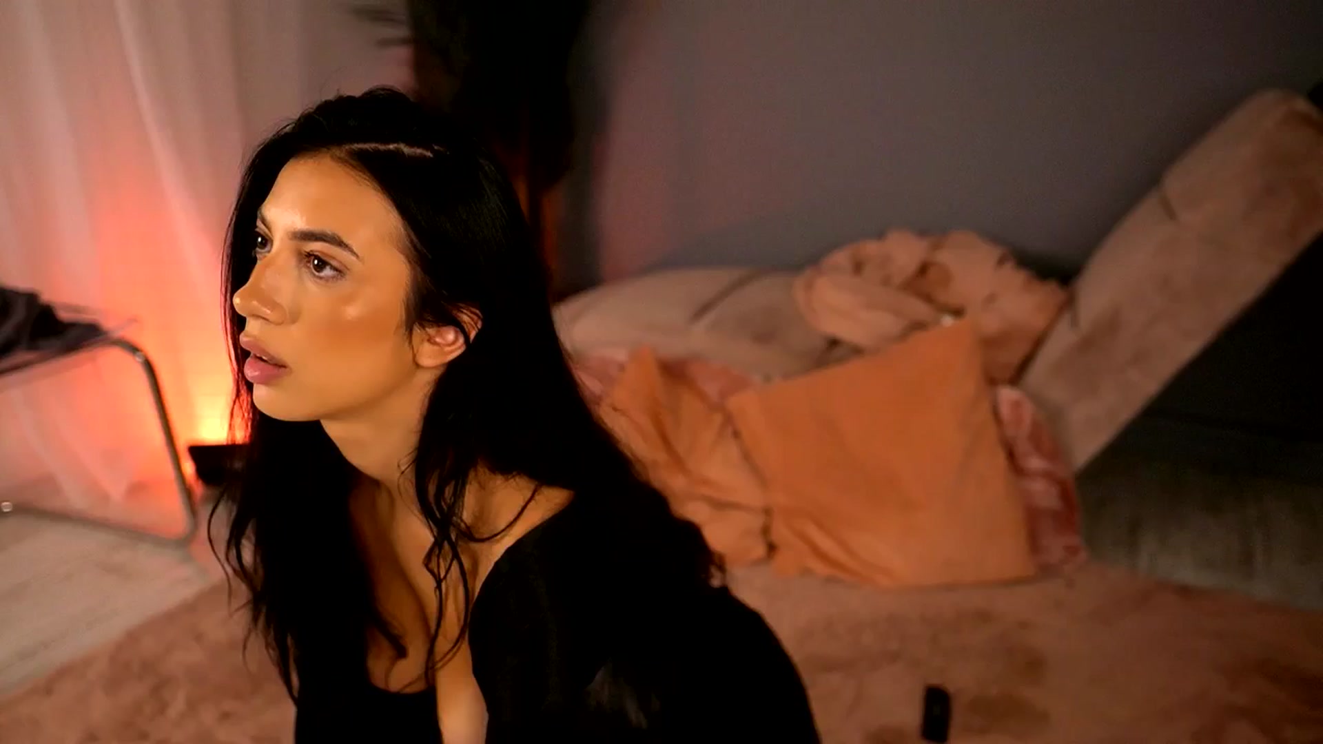 Gallery image thumbnail from BetsyGonzale's myfreecams stream on, 07/14/2025, 08:25 image 11 of 20
