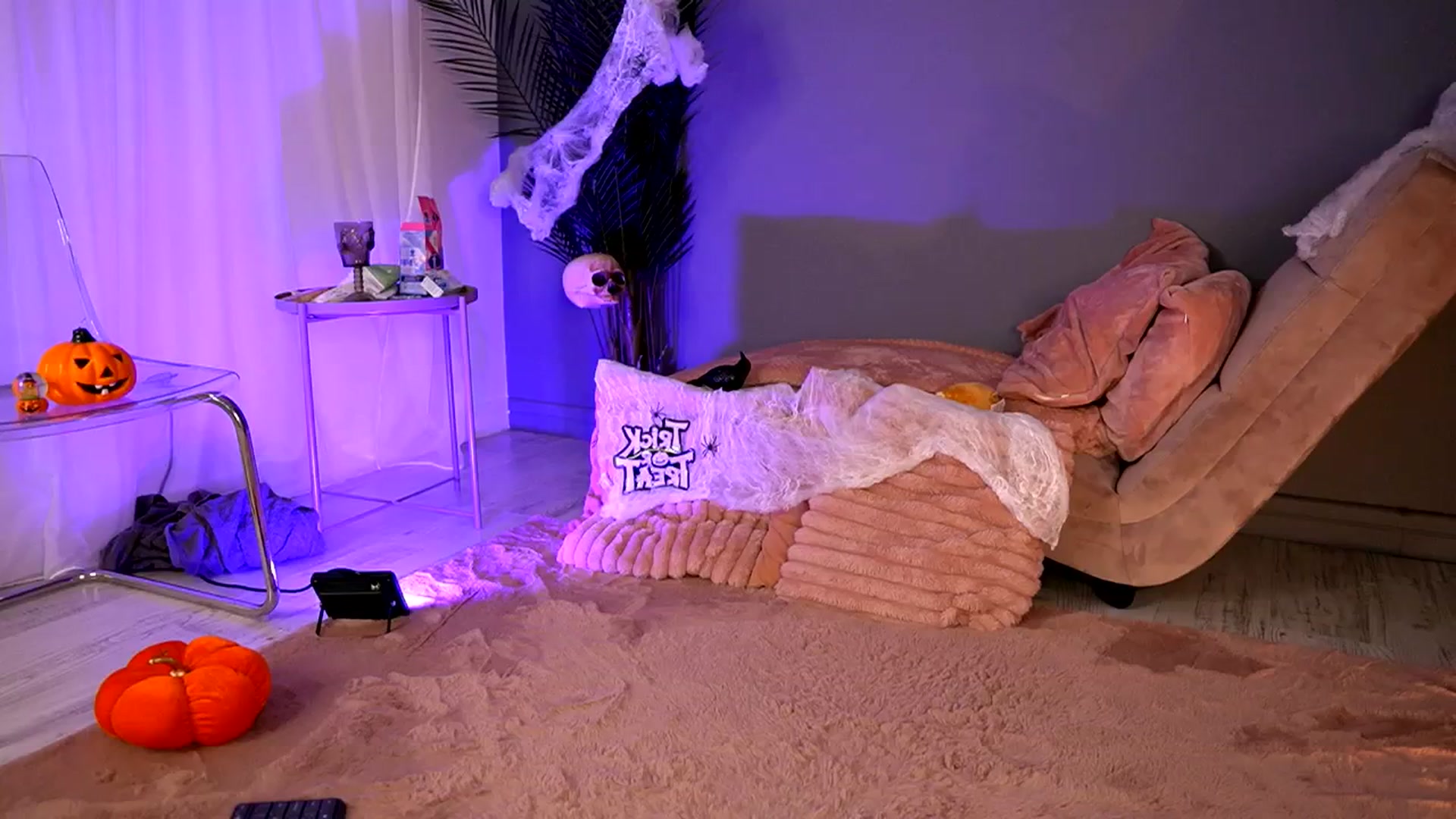 Gallery image thumbnail from BetsyGonzale's myfreecams stream on, 10/30/2025, 10:26 image 9 of 20