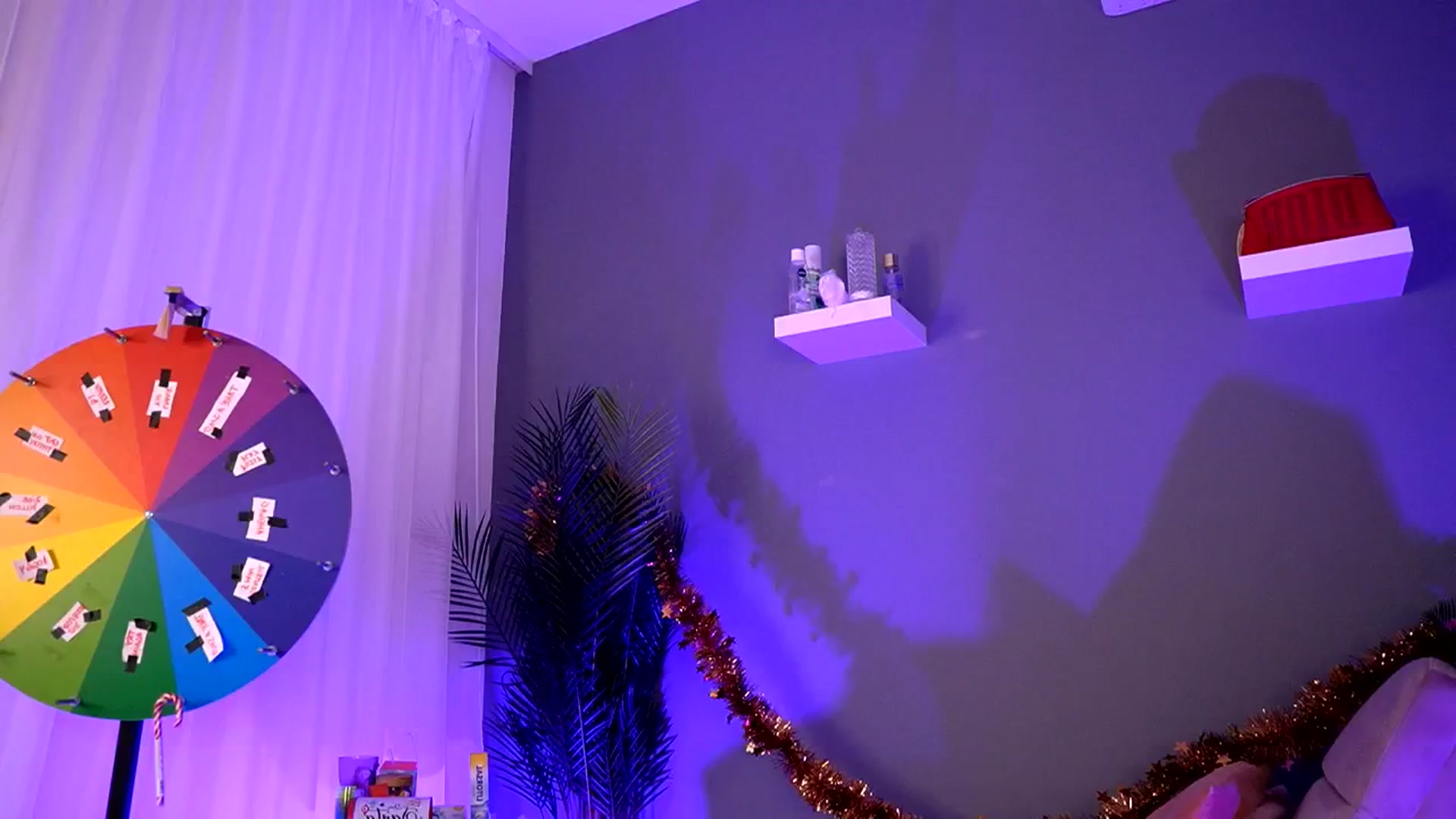 Gallery image thumbnail from BetsyGonzale's myfreecams stream on, 12/19/2025, 13:03 image 16 of 20