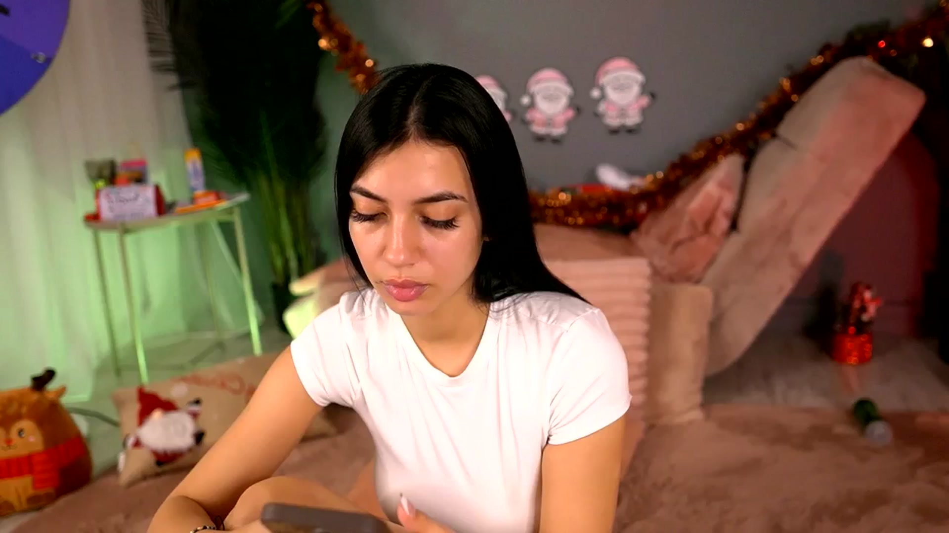 Gallery image thumbnail from BetsyGonzale's myfreecams stream on, 12/30/2025, 12:24 image 2 of 20