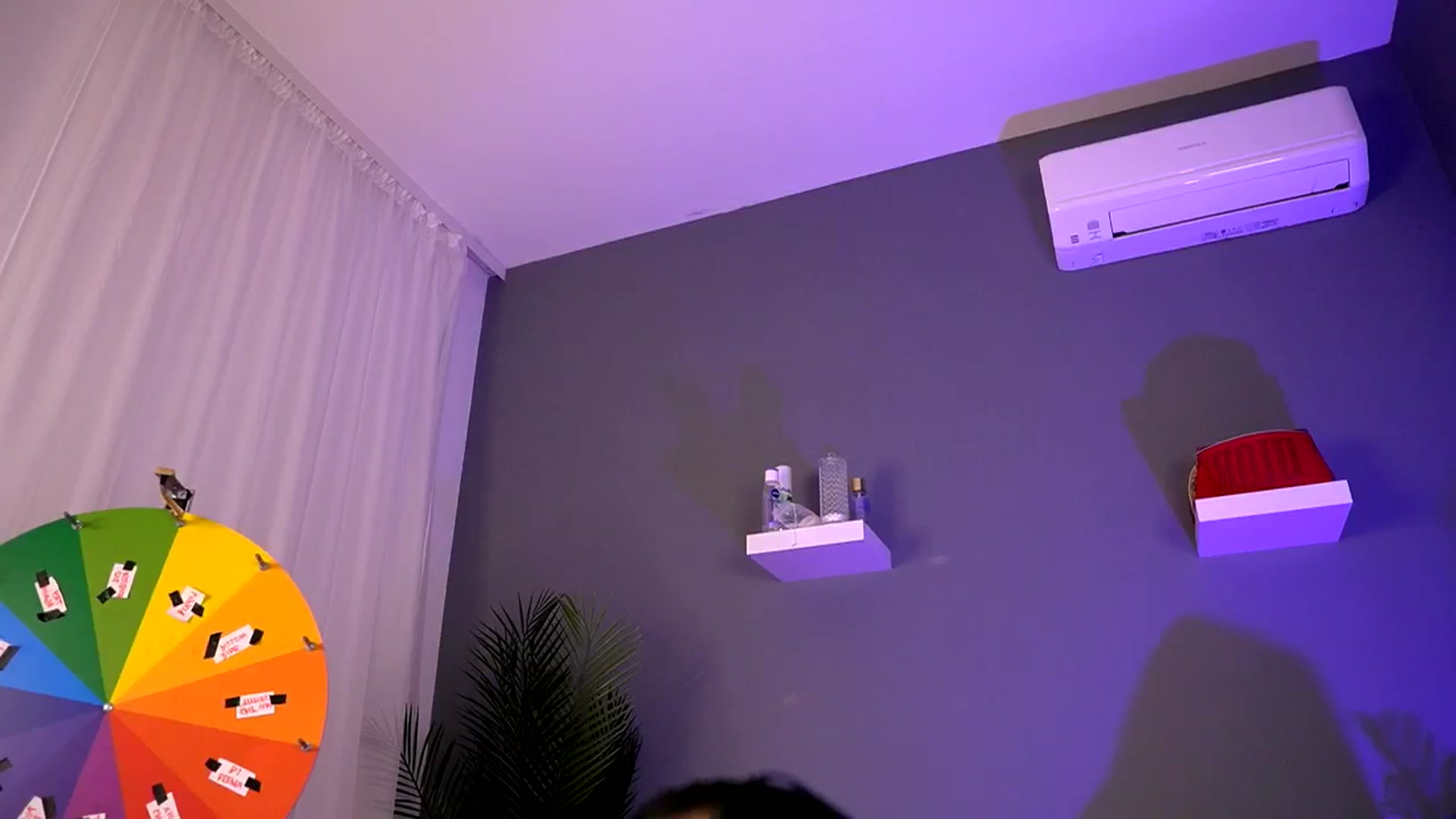 Gallery image thumbnail from BetsyGonzale's myfreecams stream on, 01/05/2026, 08:46 image 7 of 20
