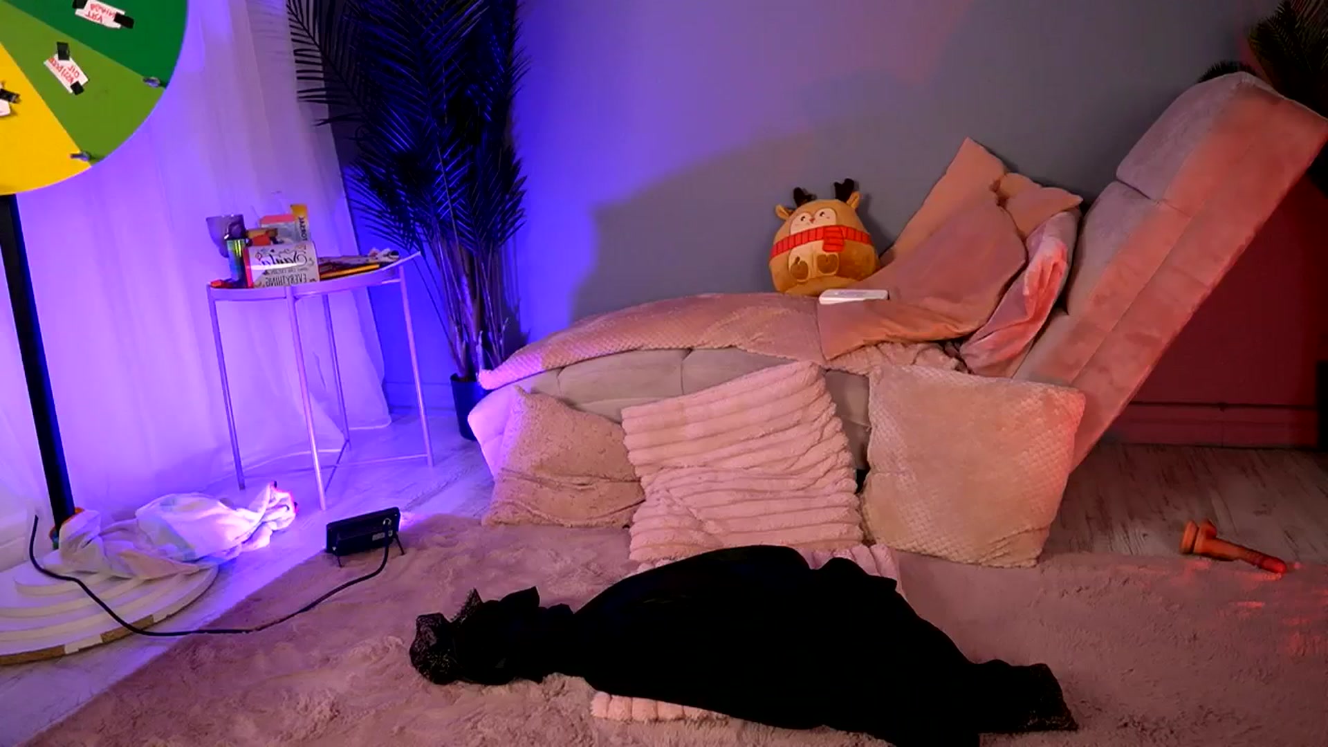 Gallery image thumbnail from BetsyGonzale's myfreecams stream on, 01/18/2026, 11:25 image 18 of 20