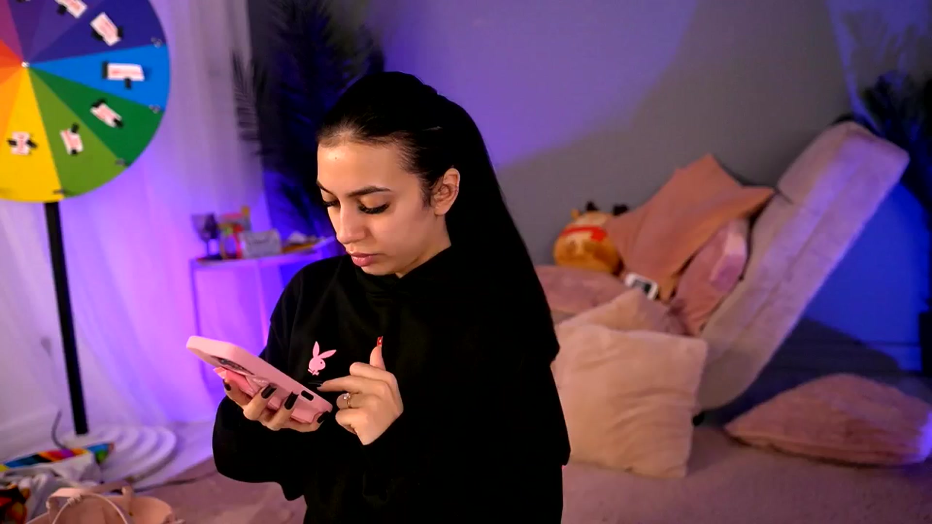 Gallery image thumbnail from BetsyGonzale's myfreecams stream on, 01/22/2026, 12:29 image 18 of 20