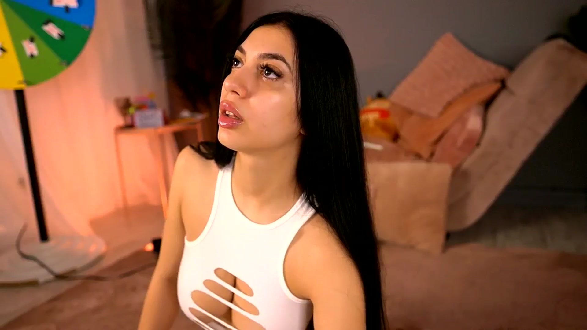 Gallery image thumbnail from BetsyGonzale's myfreecams stream on, 01/23/2026, 08:32 image 6 of 20