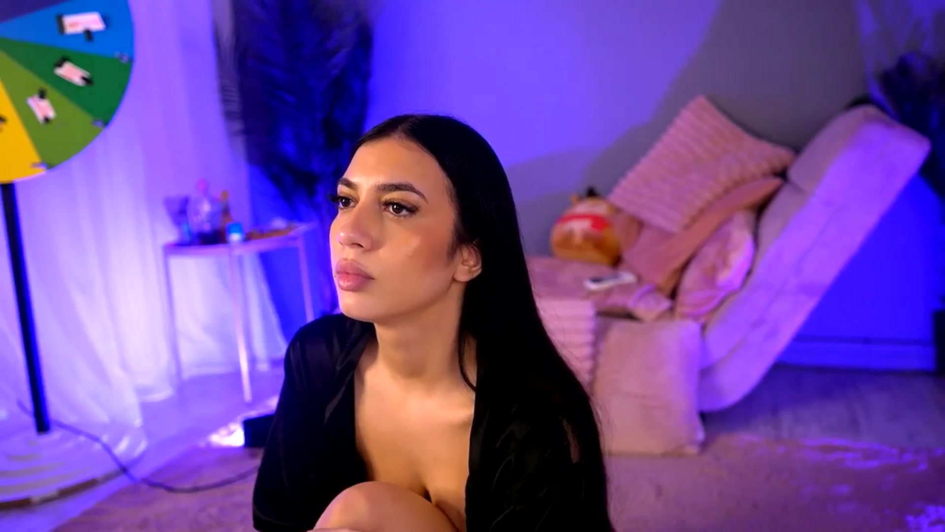 Gallery image thumbnail from BetsyGonzale's myfreecams stream on, 01/26/2026, 10:19 image 10 of 20