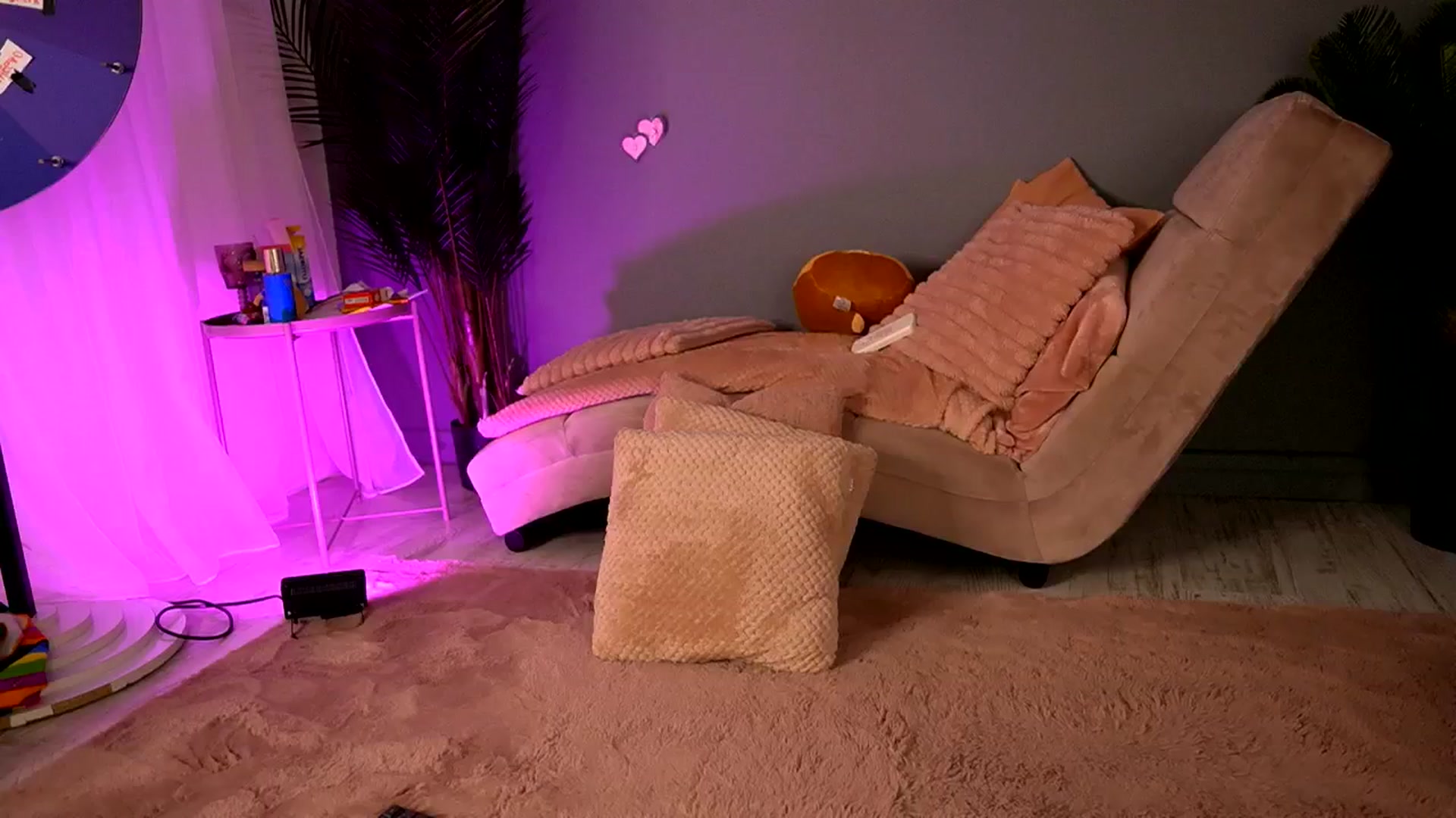 Gallery image thumbnail from BetsyGonzale's myfreecams stream on, 02/07/2026, 07:33 image 3 of 20