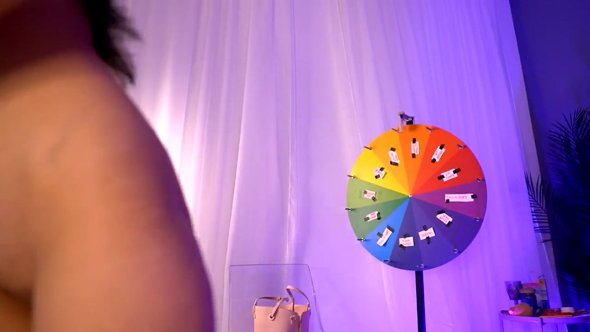 Gallery image thumbnail from BetsyGonzale's myfreecams stream on, 02/15/2026, 06:44 image 11 of 20