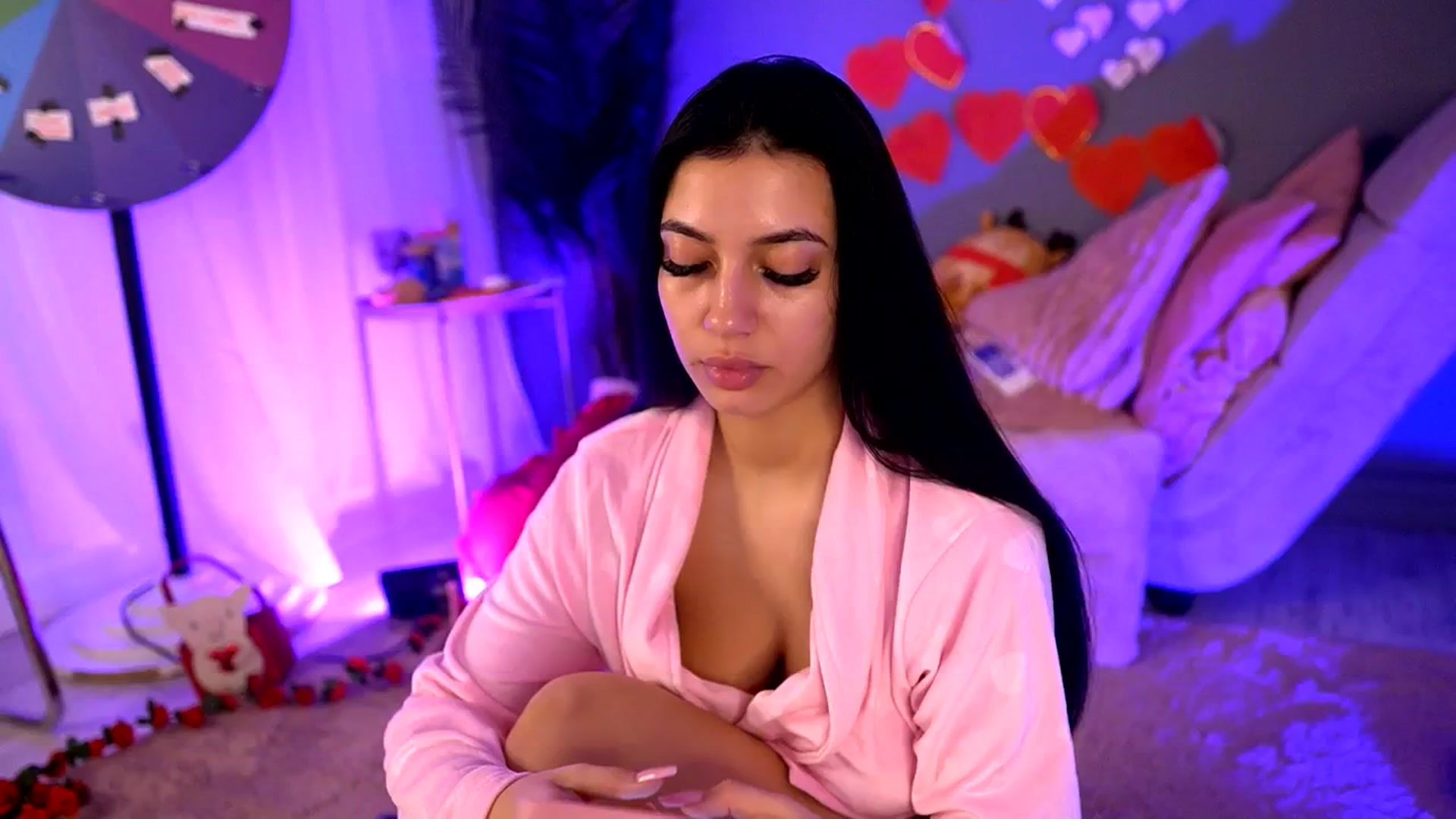 Gallery image thumbnail from BetsyGonzale's myfreecams stream on, 02/16/2026, 13:09 image 6 of 20