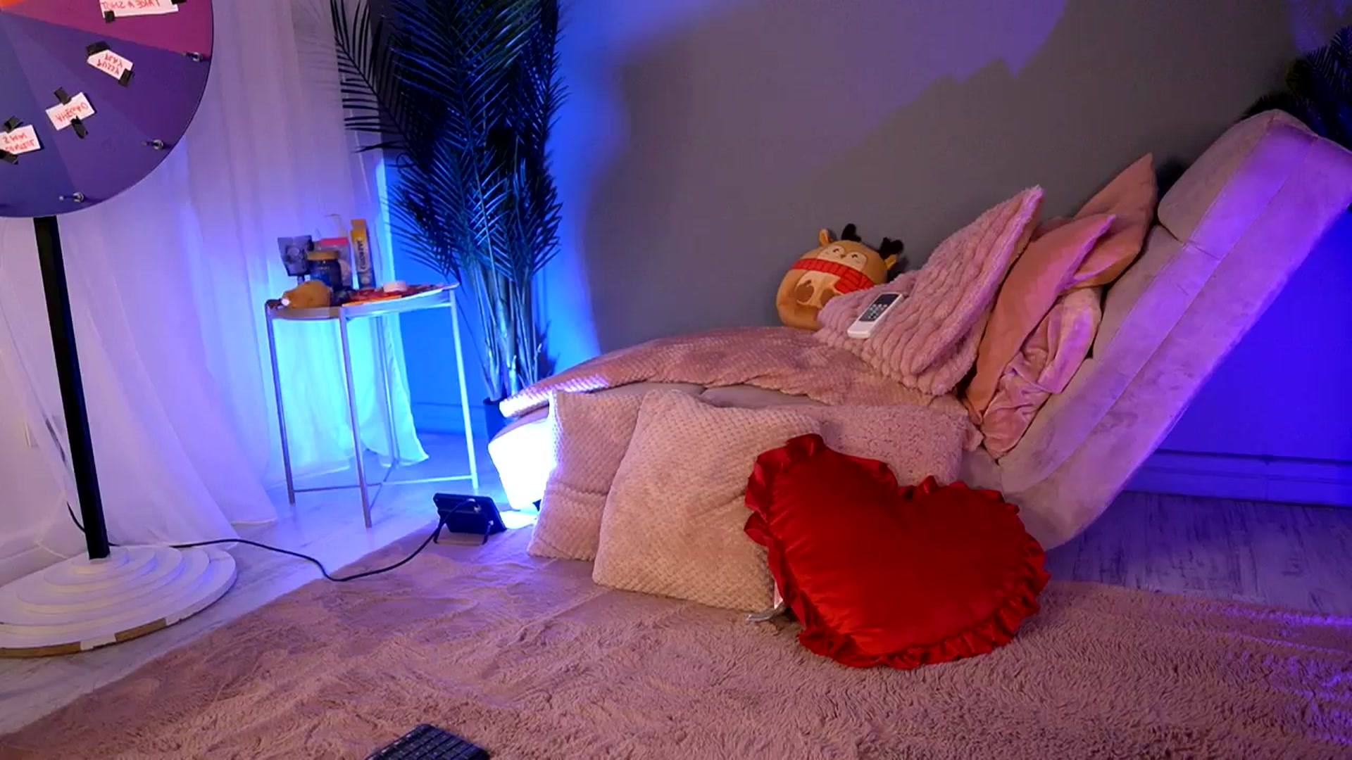 Gallery image thumbnail from BetsyGonzale's myfreecams stream on, 02/19/2026, 08:33 image 6 of 20