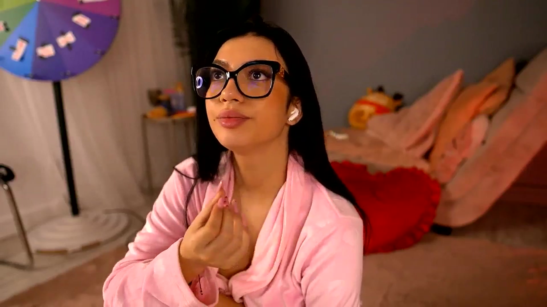 Gallery image thumbnail from BetsyGonzale's myfreecams stream on, 02/19/2026, 13:10 image 17 of 20