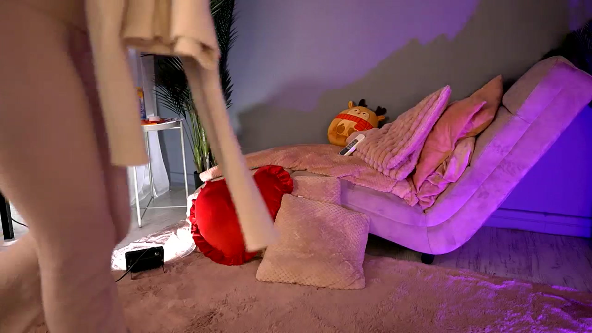 Gallery image thumbnail from BetsyGonzale's myfreecams stream on, 02/21/2026, 10:22 image 12 of 20