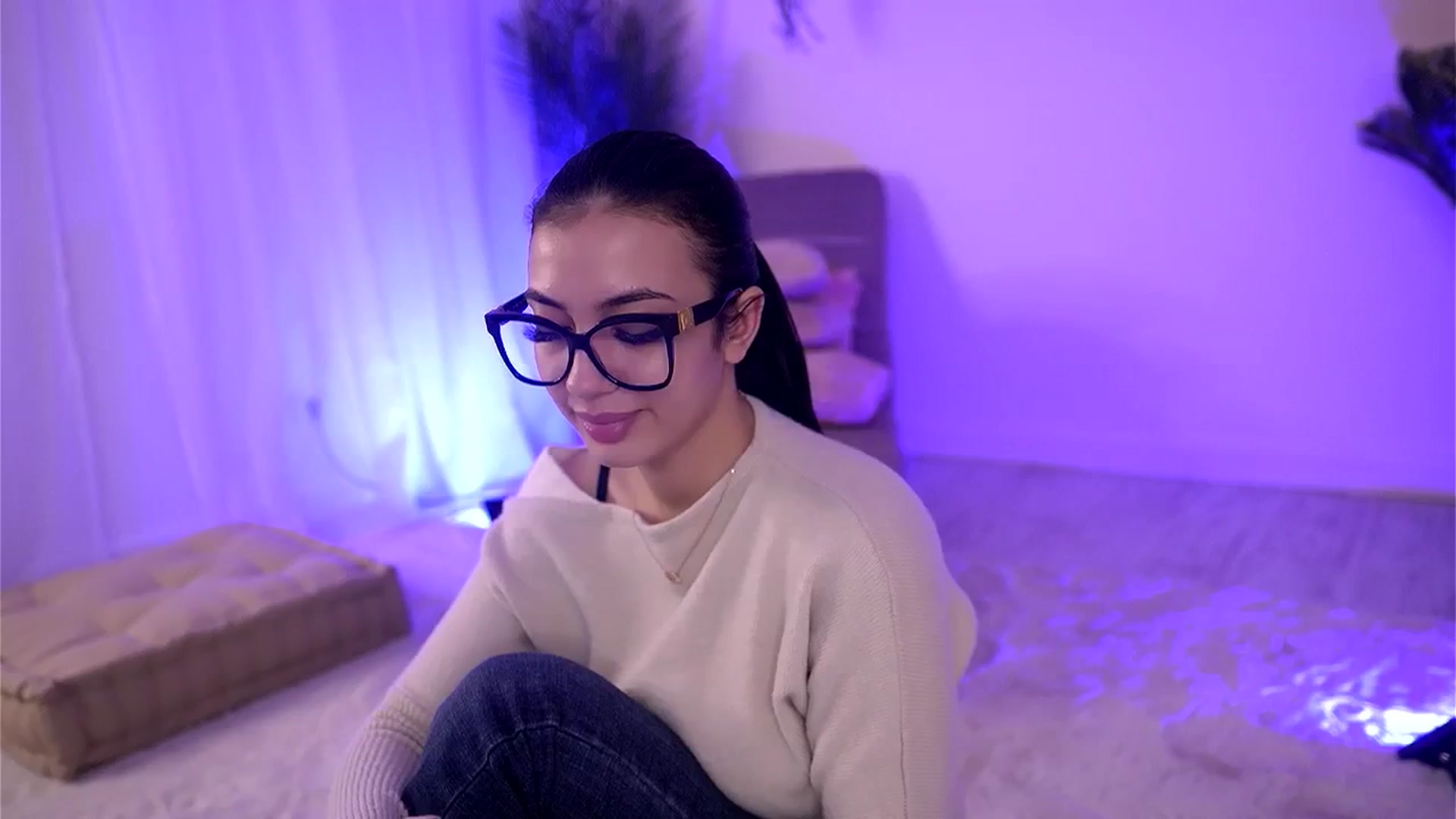 Gallery image thumbnail from BetsyGonzale's myfreecams stream on, 03/13/2026, 10:56 image 14 of 20