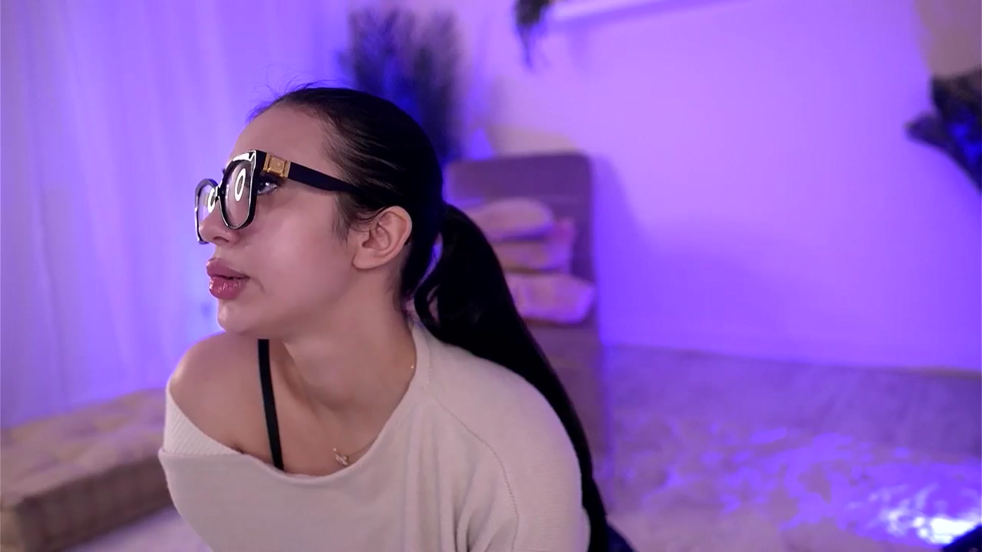 Gallery image thumbnail from BetsyGonzale's myfreecams stream on, 03/13/2026, 10:56 image 6 of 20
