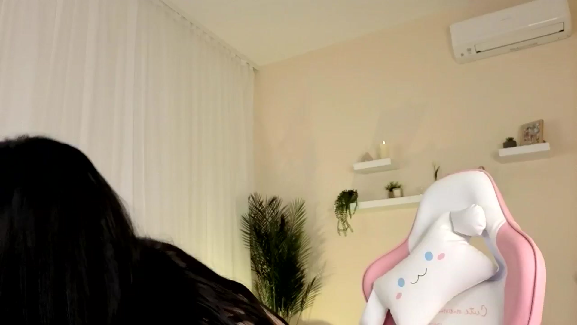 Gallery image thumbnail from BetsyGonzale's myfreecams stream on, 03/20/2026, 12:01 image 19 of 20