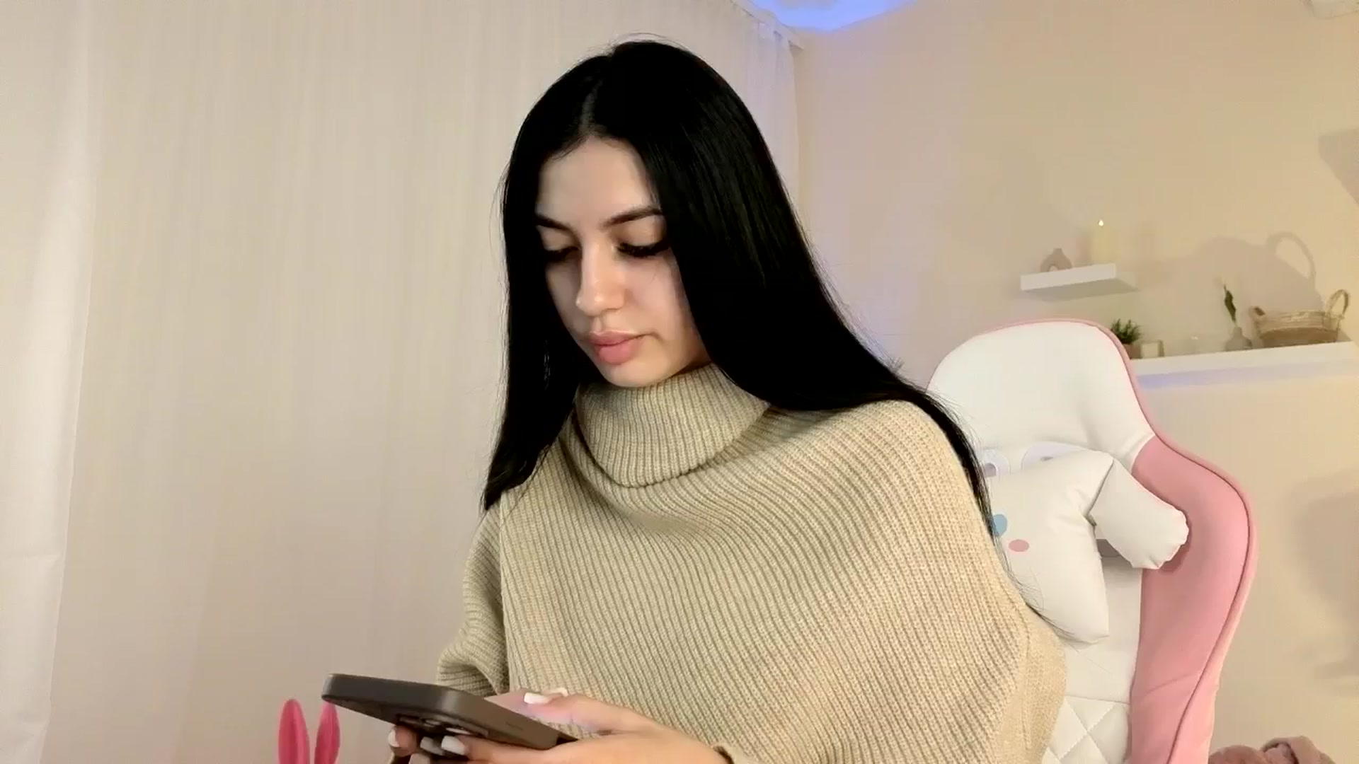 Gallery image thumbnail from BetsyGonzale's myfreecams stream on, 04/22/2026, 11:19 image 20 of 20