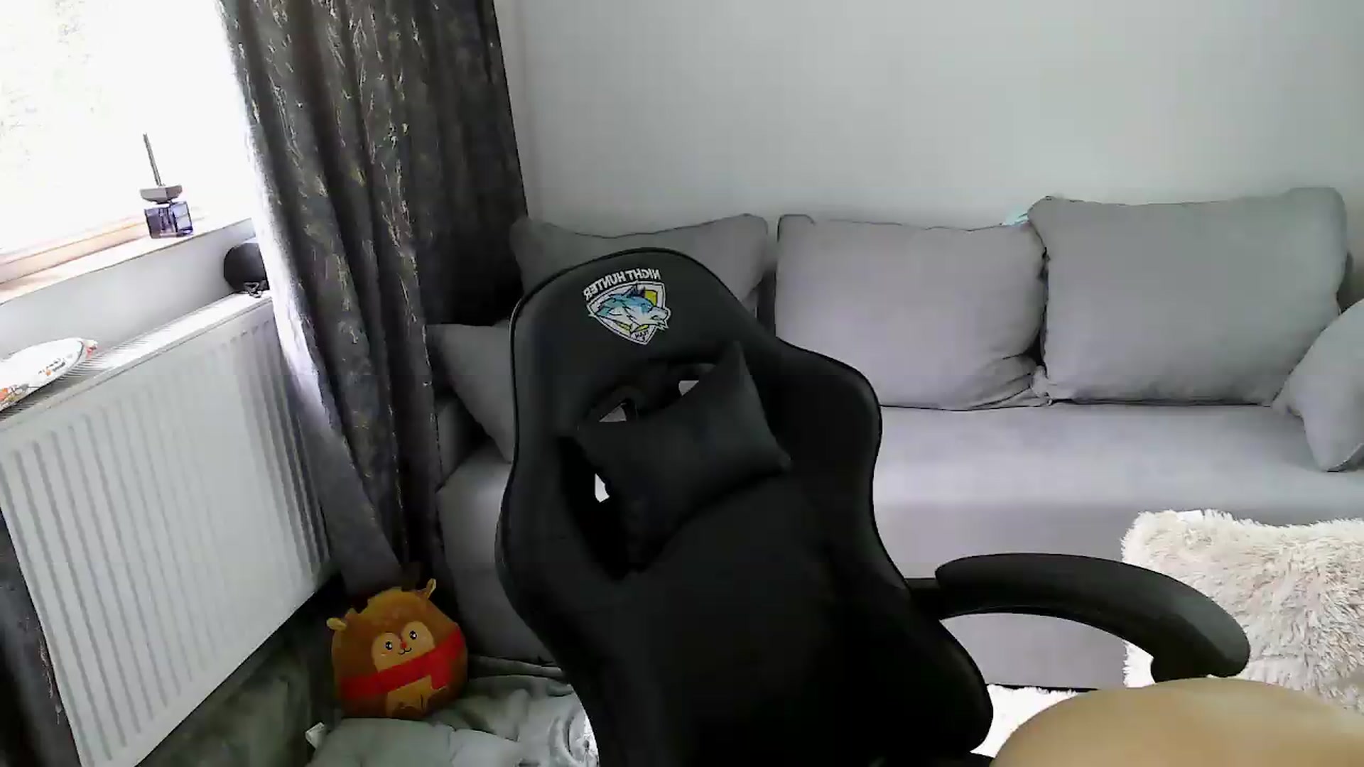 Gallery image thumbnail from BetsyGonzale's myfreecams stream on, 08/09/2026, 10:35 image 2 of 20