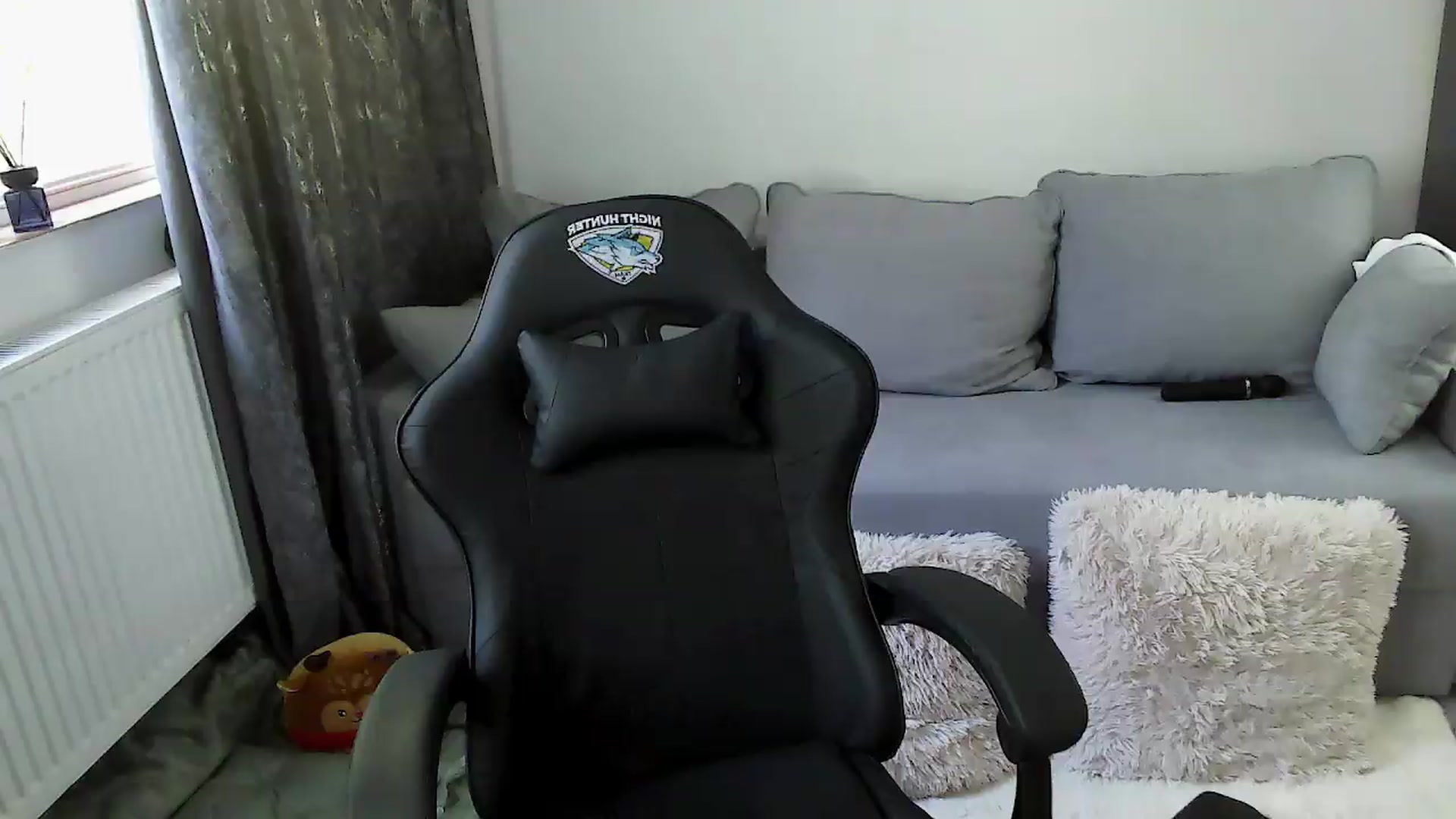 Gallery image thumbnail from BetsyGonzale's myfreecams stream on, 09/08/2026, 08:25 image 14 of 20