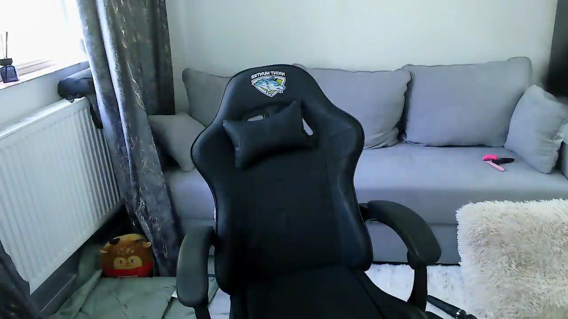 Gallery image thumbnail from BetsyGonzale's myfreecams stream on, 09/17/2026, 09:06 image 11 of 20