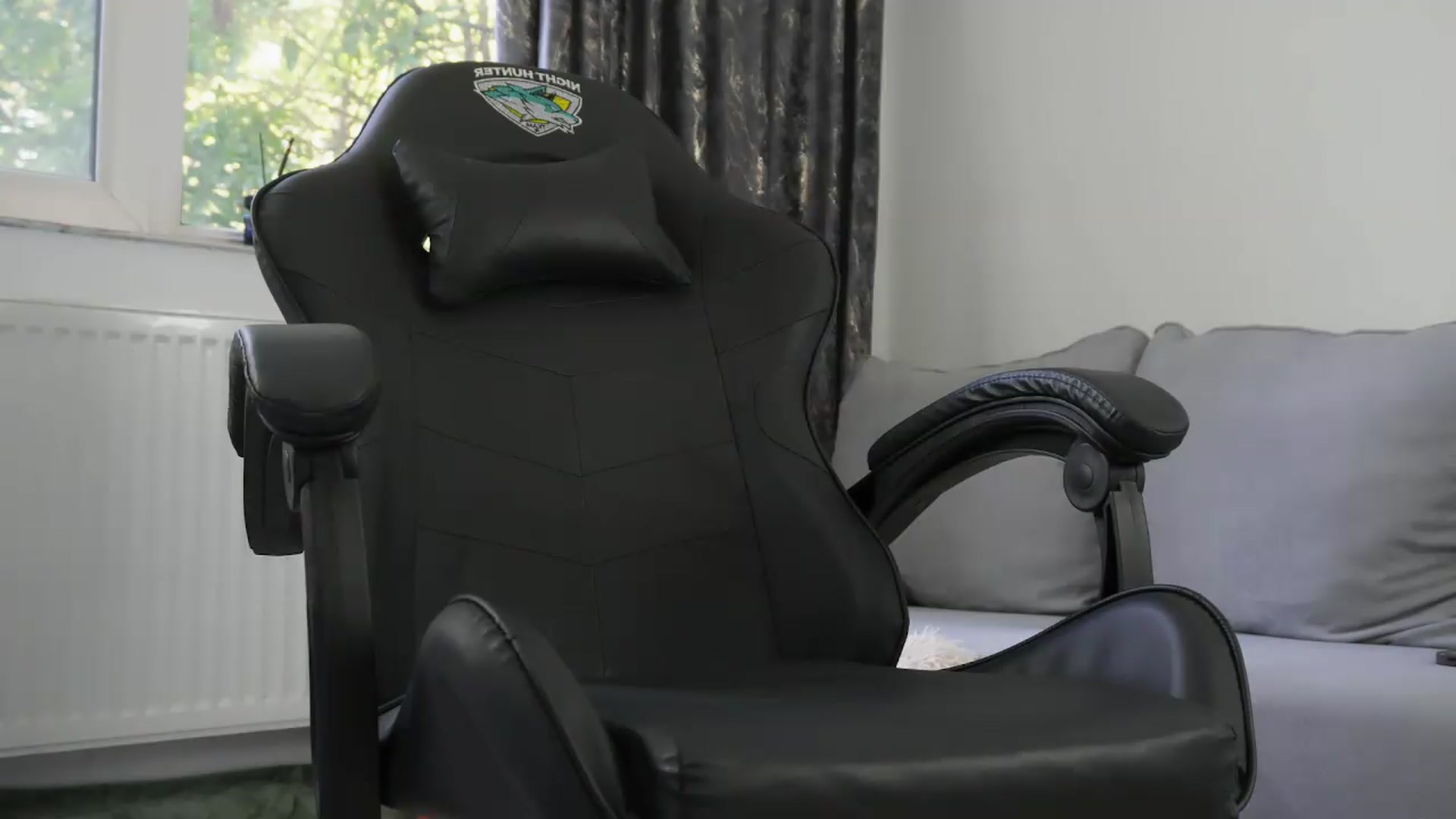 Gallery image thumbnail from BetsyGonzale's myfreecams stream on, 09/19/2026, 06:07 image 5 of 20