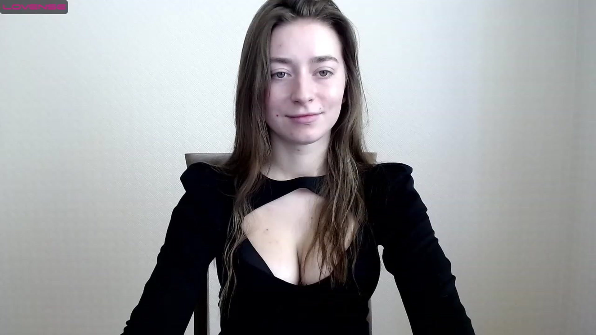 Gallery image thumbnail from Betti_Vic_'s myfreecams stream on, 03/10/2023, 09:42 image 6 of 20