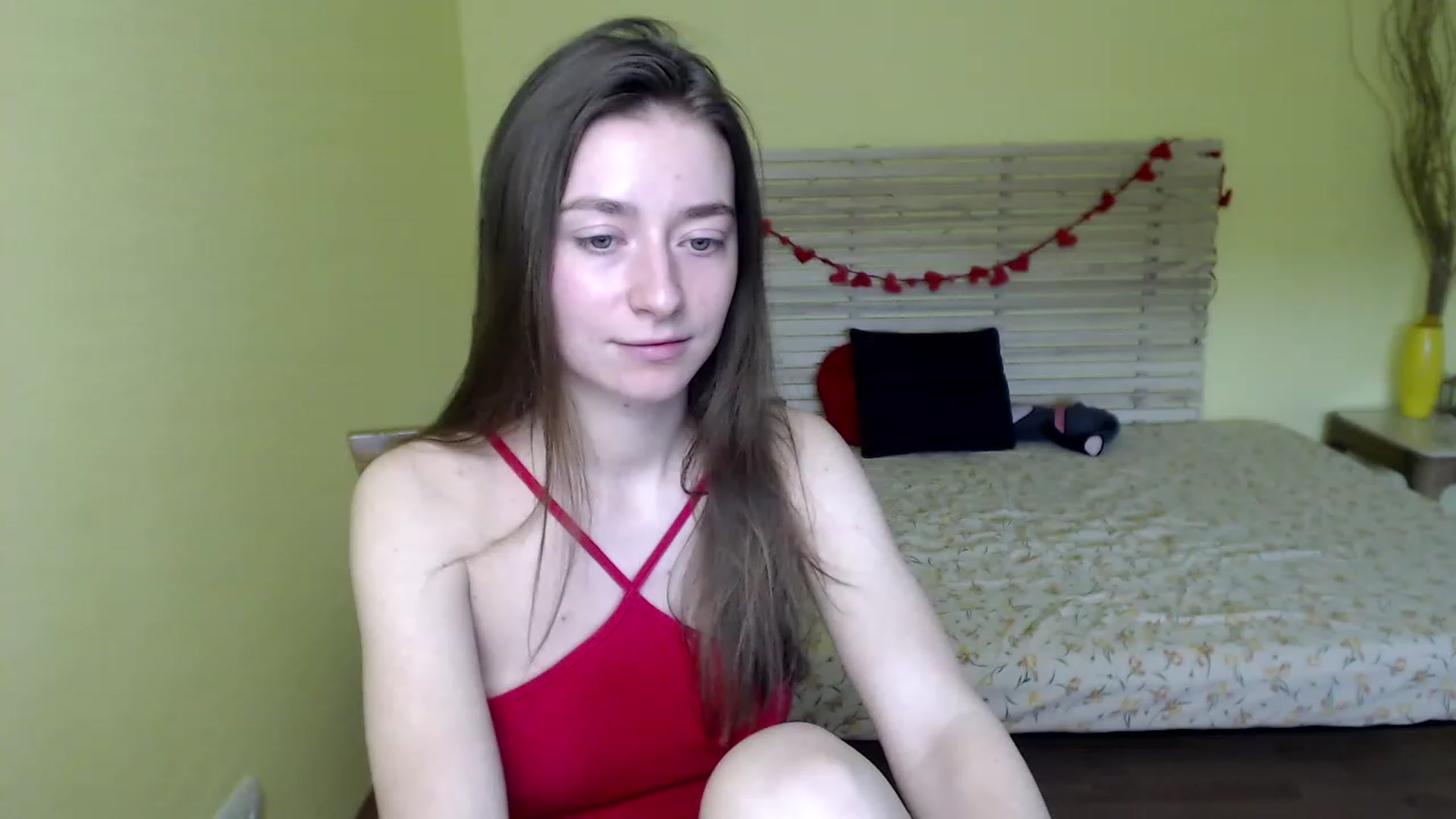 Gallery image thumbnail from Betti_Vic_'s myfreecams stream on, 03/20/2023, 07:59 image 2 of 20