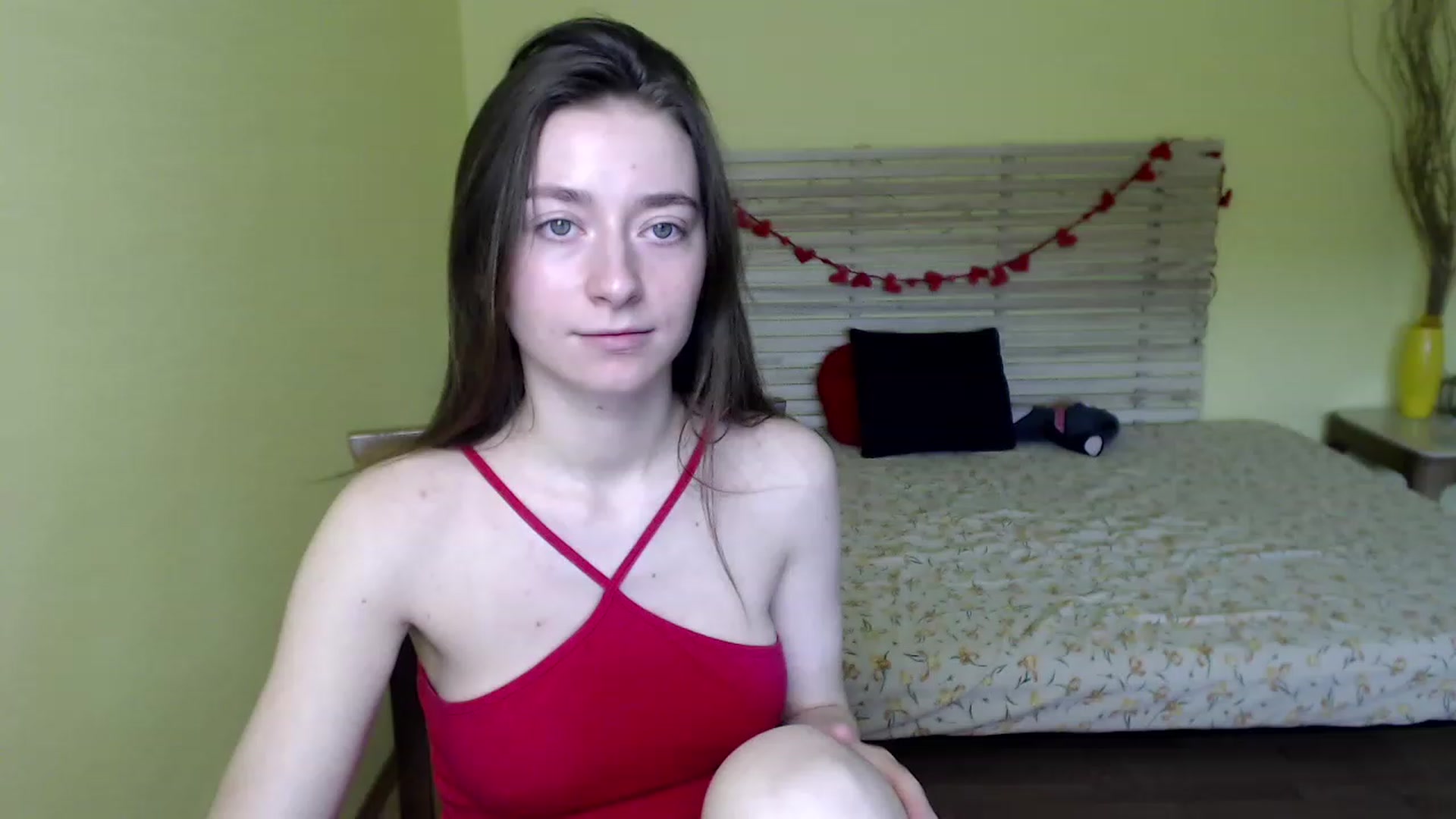 Gallery image thumbnail from Betti_Vic_'s myfreecams stream on, 03/20/2023, 07:59 image 5 of 20