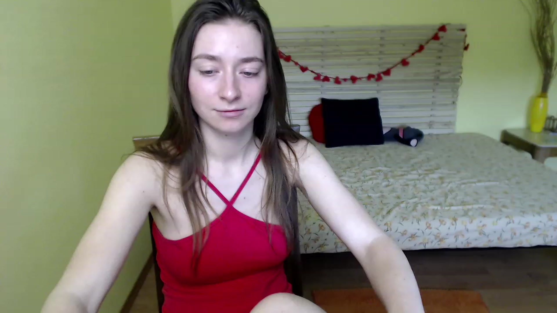 Gallery image thumbnail from Betti_Vic_'s myfreecams stream on, 03/20/2023, 07:59 image 19 of 20