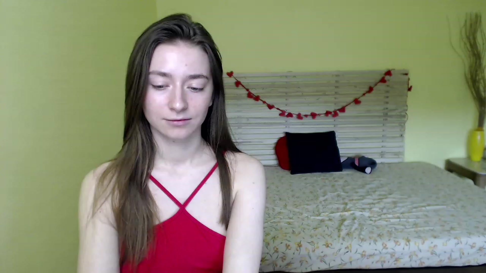 Gallery image thumbnail from Betti_Vic_'s myfreecams stream on, 03/20/2023, 08:54 image 13 of 20