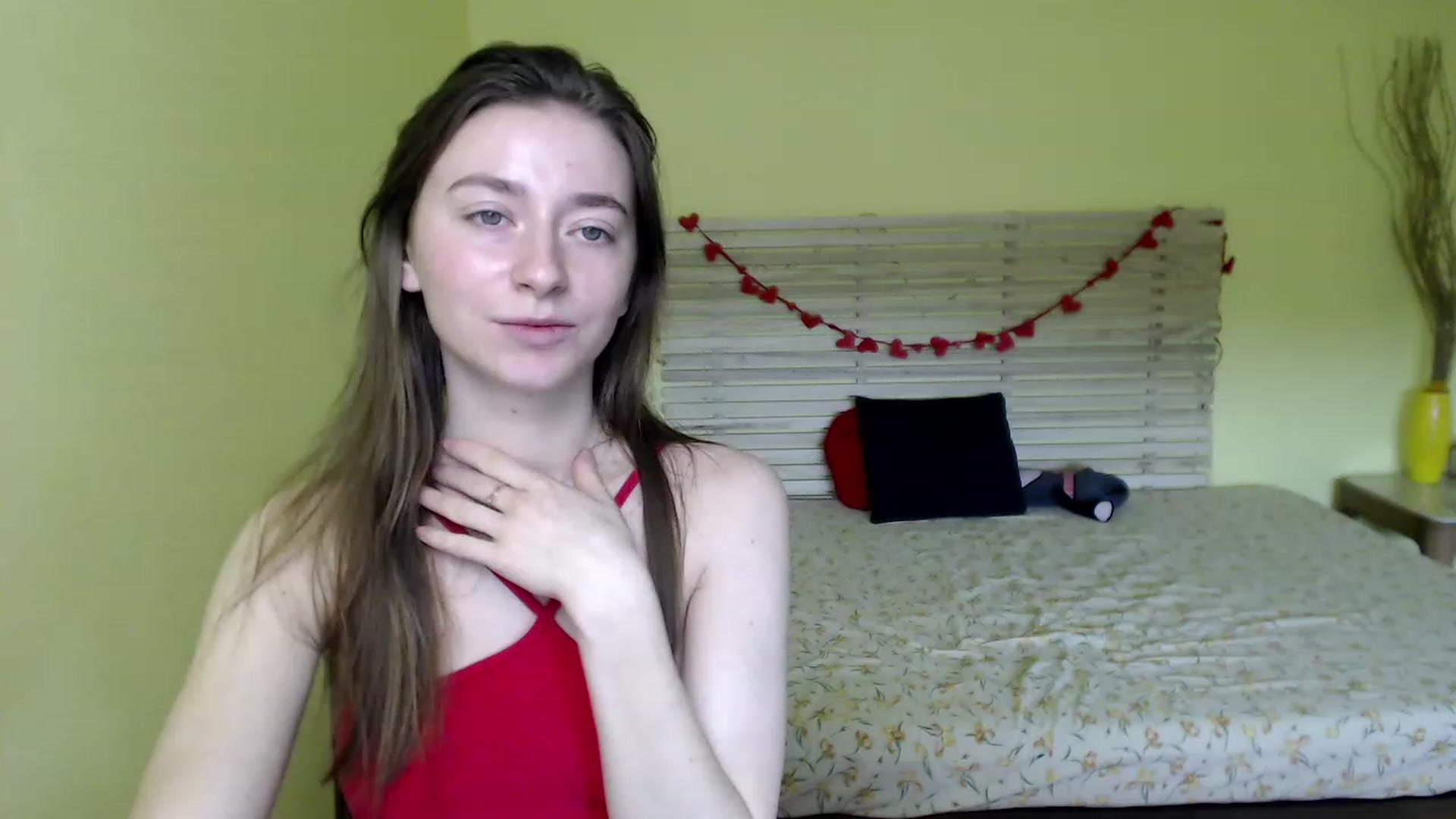 Gallery image thumbnail from Betti_Vic_'s myfreecams stream on, 03/20/2023, 08:54 image 11 of 20