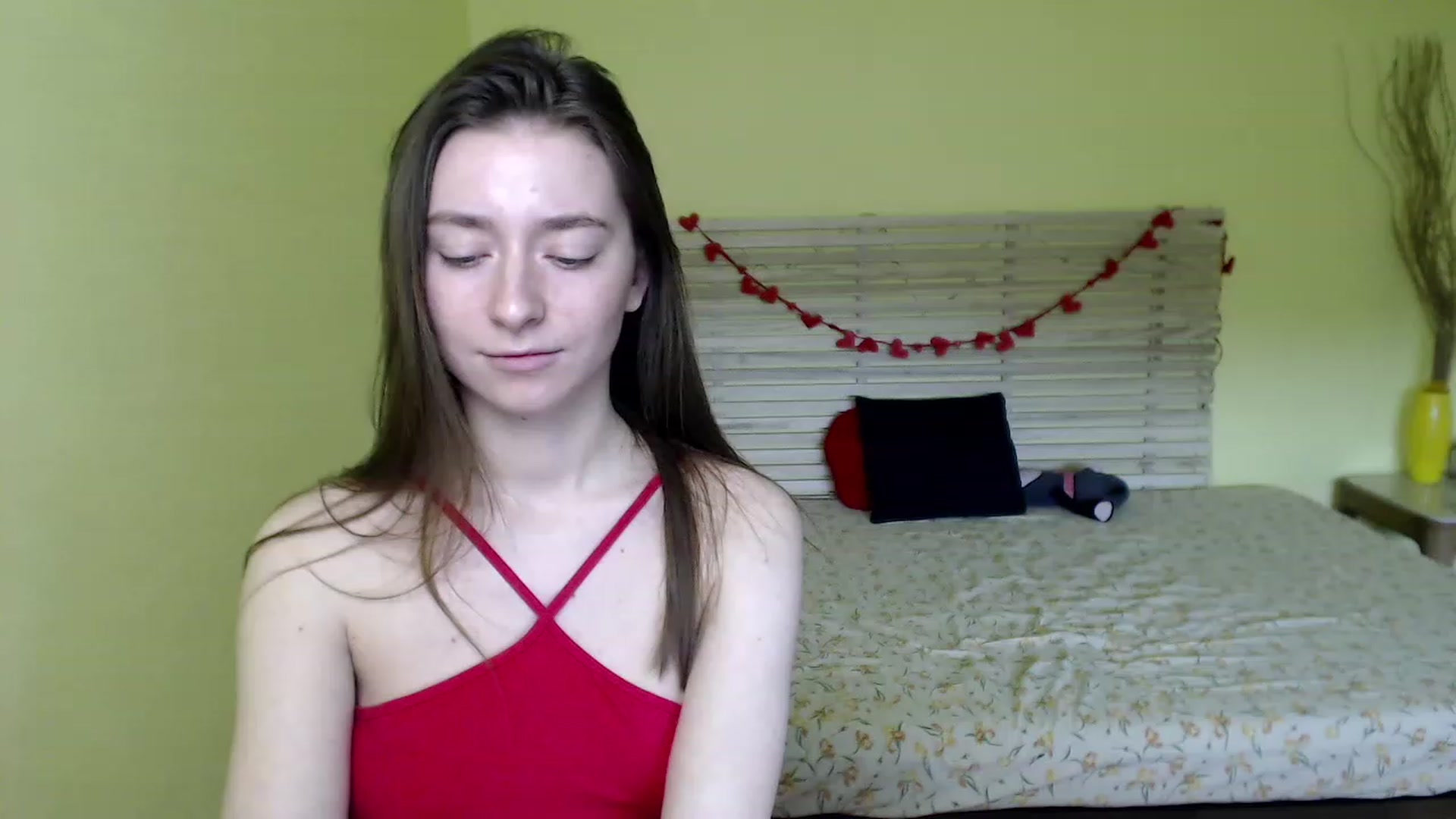 Gallery image thumbnail from Betti_Vic_'s myfreecams stream on, 03/20/2023, 08:54 image 9 of 20