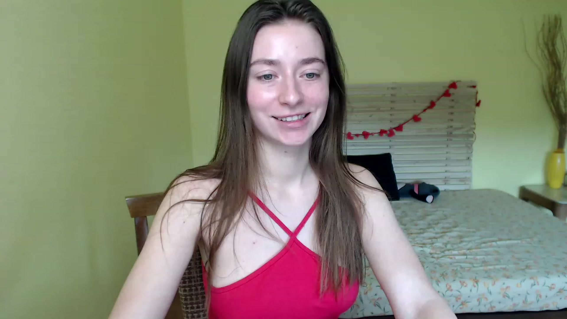 Gallery image thumbnail from Betti_Vic_'s myfreecams stream on, 03/20/2023, 10:32 image 11 of 20