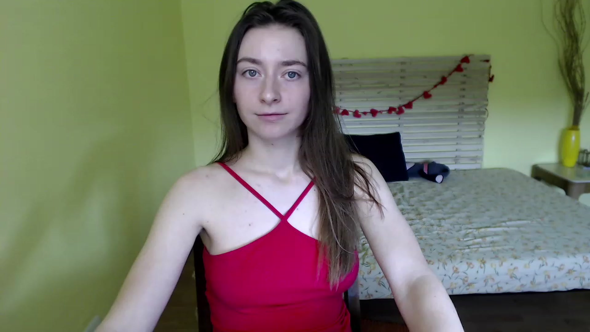 Gallery image thumbnail from Betti_Vic_'s myfreecams stream on, 03/20/2023, 13:07 image 17 of 20