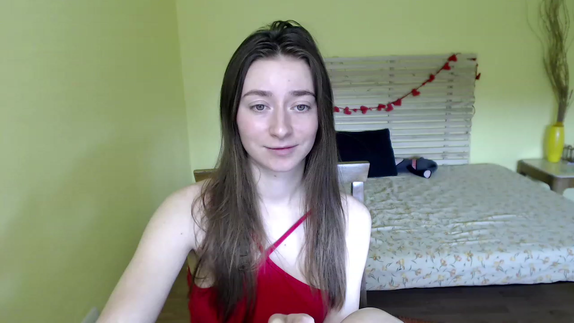 Gallery image thumbnail from Betti_Vic_'s myfreecams stream on, 03/20/2023, 13:07 image 2 of 20