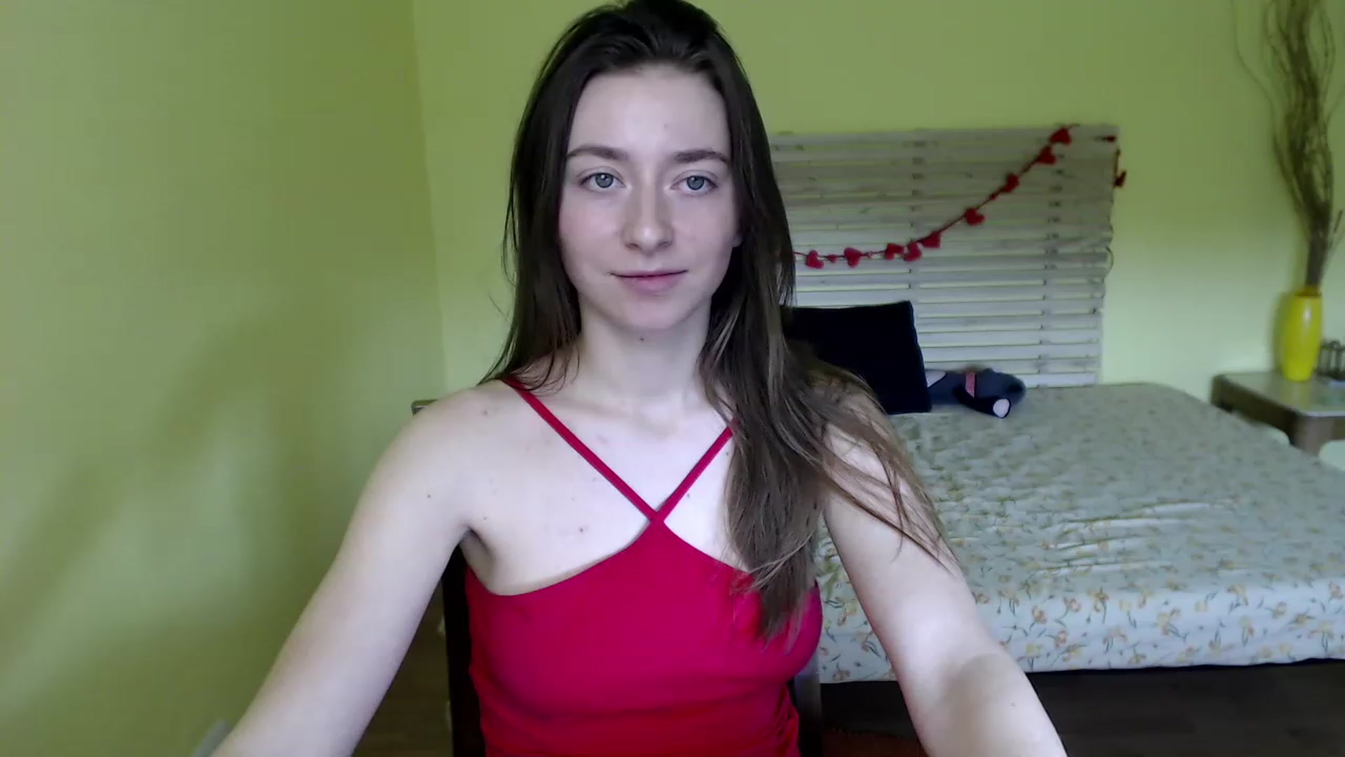 Gallery image thumbnail from Betti_Vic_'s myfreecams stream on, 03/20/2023, 13:07 image 19 of 20