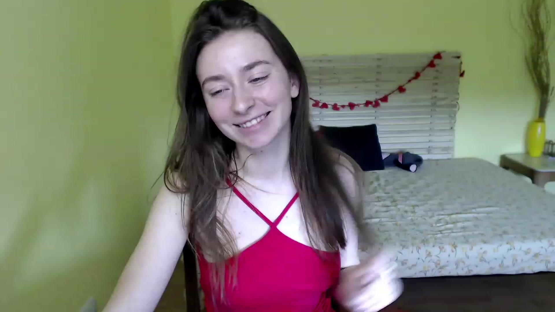 Gallery image thumbnail from Betti_Vic_'s myfreecams stream on, 03/20/2023, 13:07 image 15 of 20