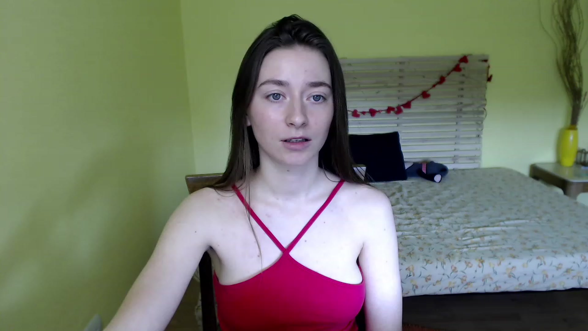Gallery image thumbnail from Betti_Vic_'s myfreecams stream on, 03/20/2023, 13:07 image 7 of 20