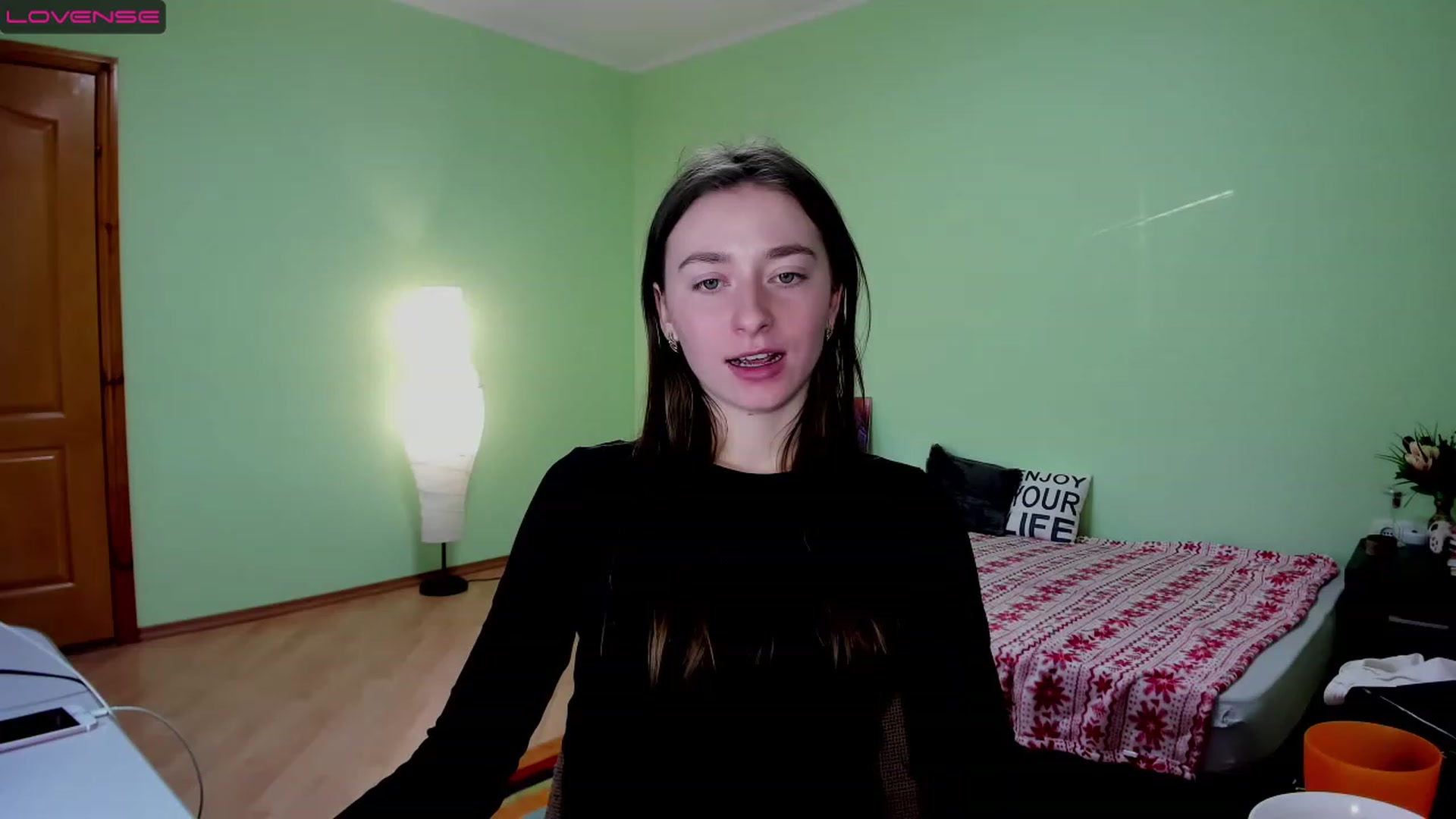Gallery image thumbnail from Betti_Vic_'s myfreecams stream on, 03/23/2023, 15:44 image 7 of 20