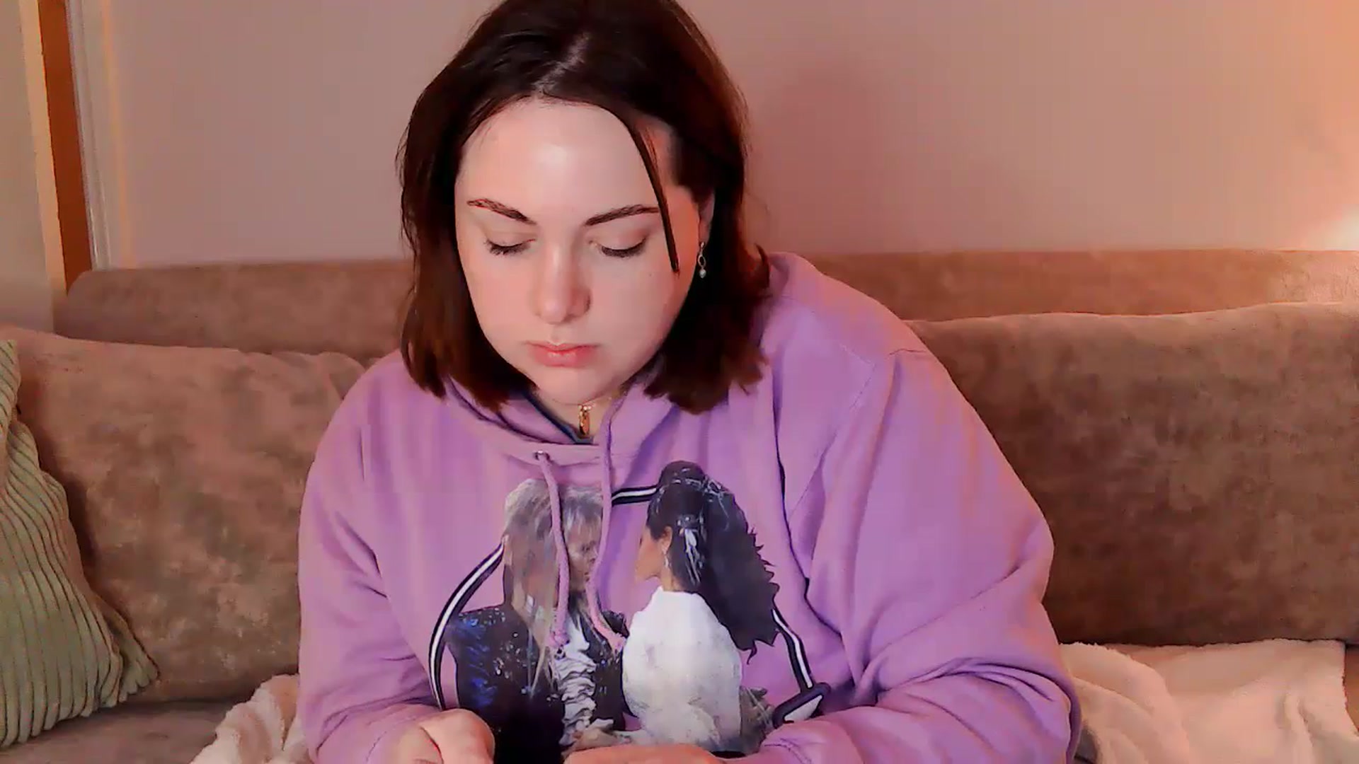 Gallery image thumbnail from BettyBoopDoll's myfreecams stream on, 03/04/2024, 21:02 image 2 of 20