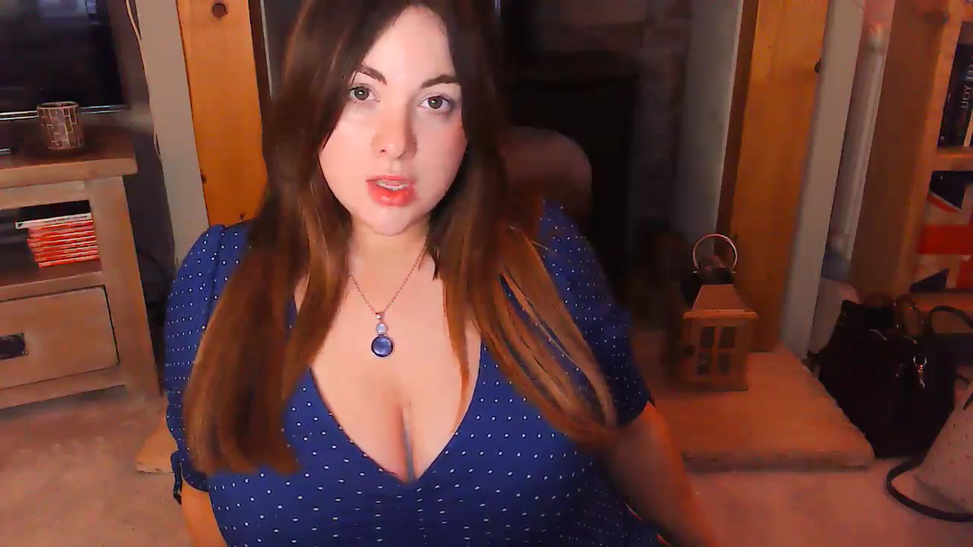 Gallery image thumbnail from BettyBoopDoll's myfreecams stream on, 05/17/2024, 04:15 image 14 of 20