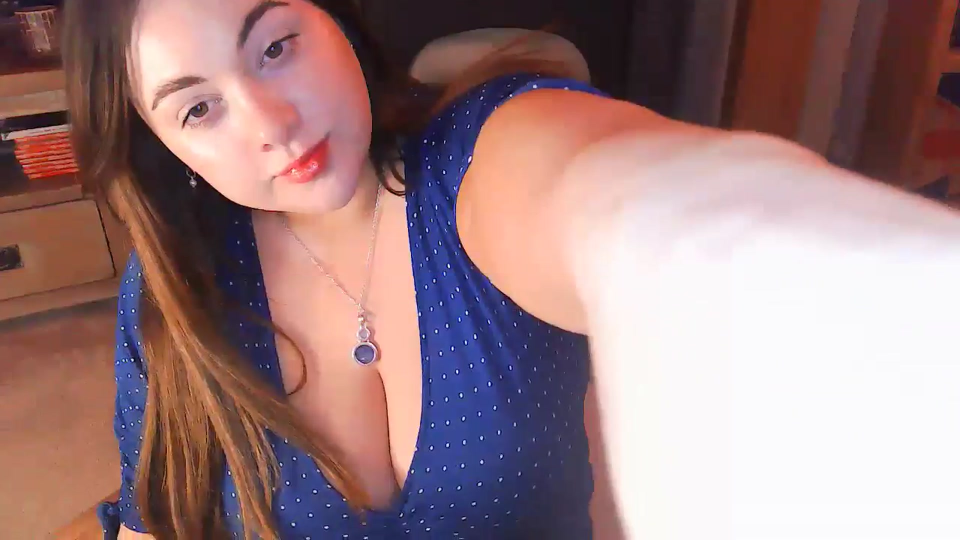 Gallery image thumbnail from BettyBoopDoll's myfreecams stream on, 05/17/2024, 04:15 image 15 of 20