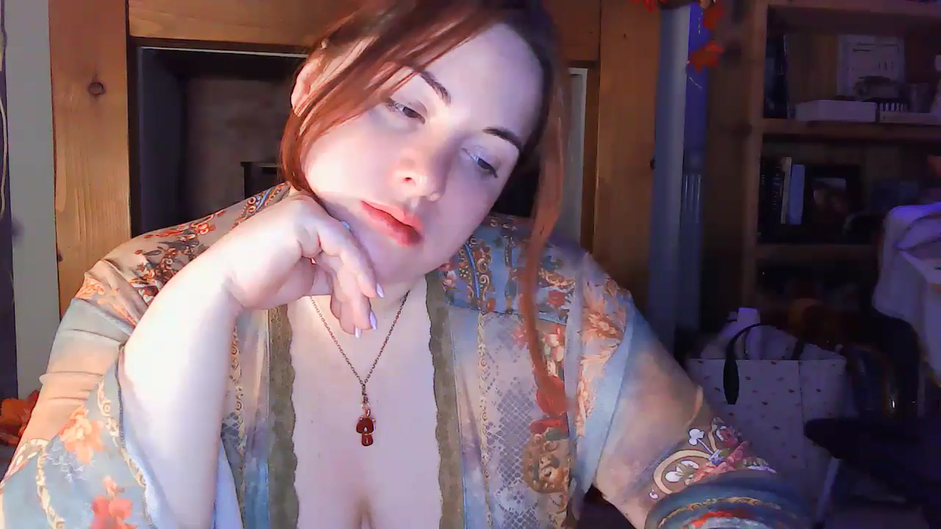Gallery image thumbnail from BettyBoopDoll's myfreecams stream on, 10/04/2024, 03:35 image 16 of 20
