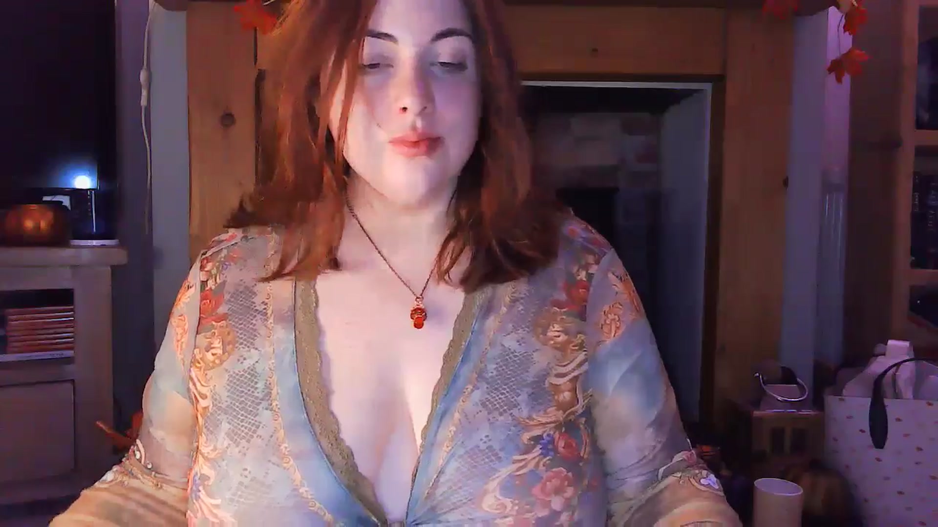 Gallery image thumbnail from BettyBoopDoll's myfreecams stream on, 10/04/2024, 03:35 image 5 of 20